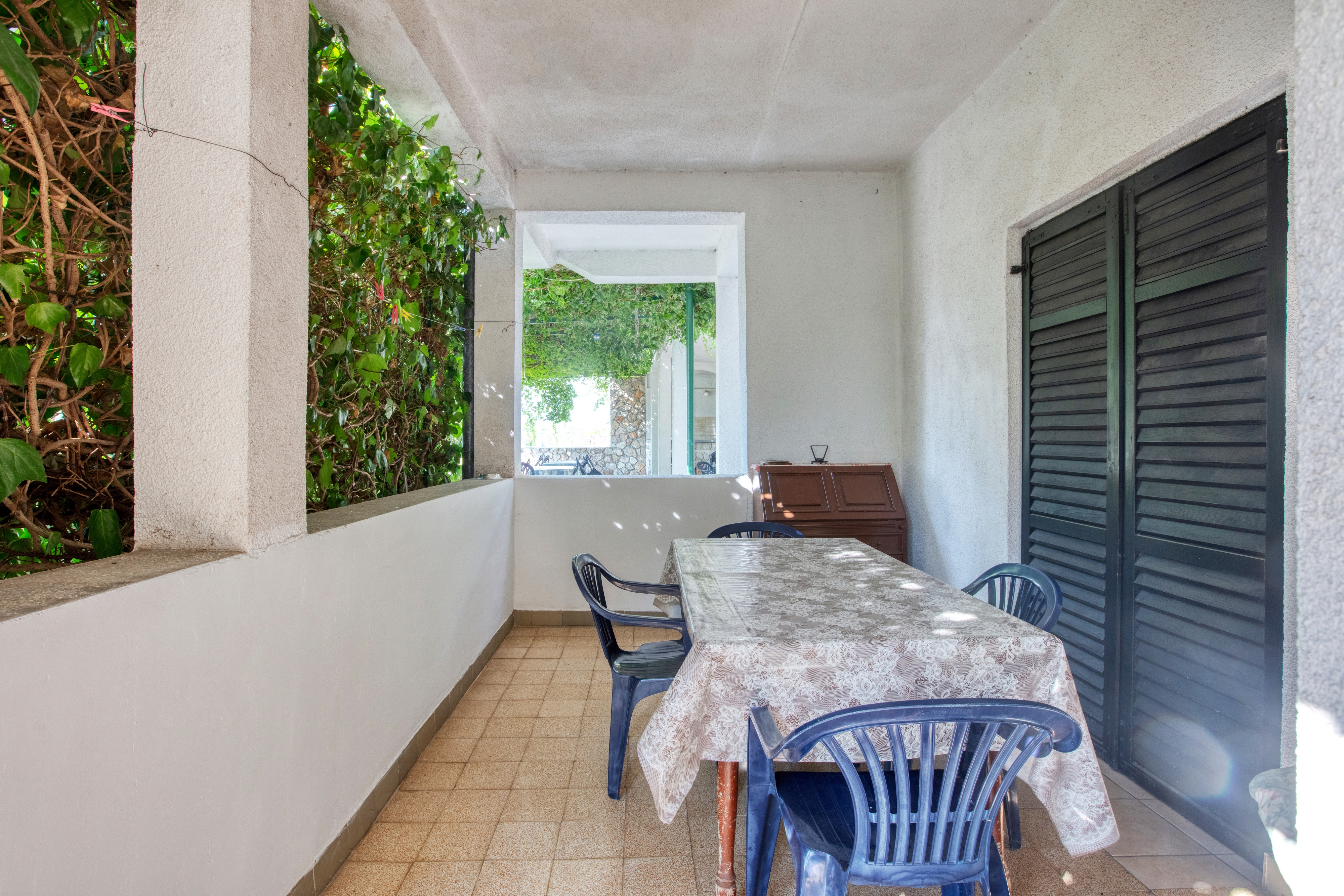 Two bedroom apartment with terrace Pirovac, Šibenik  A-a