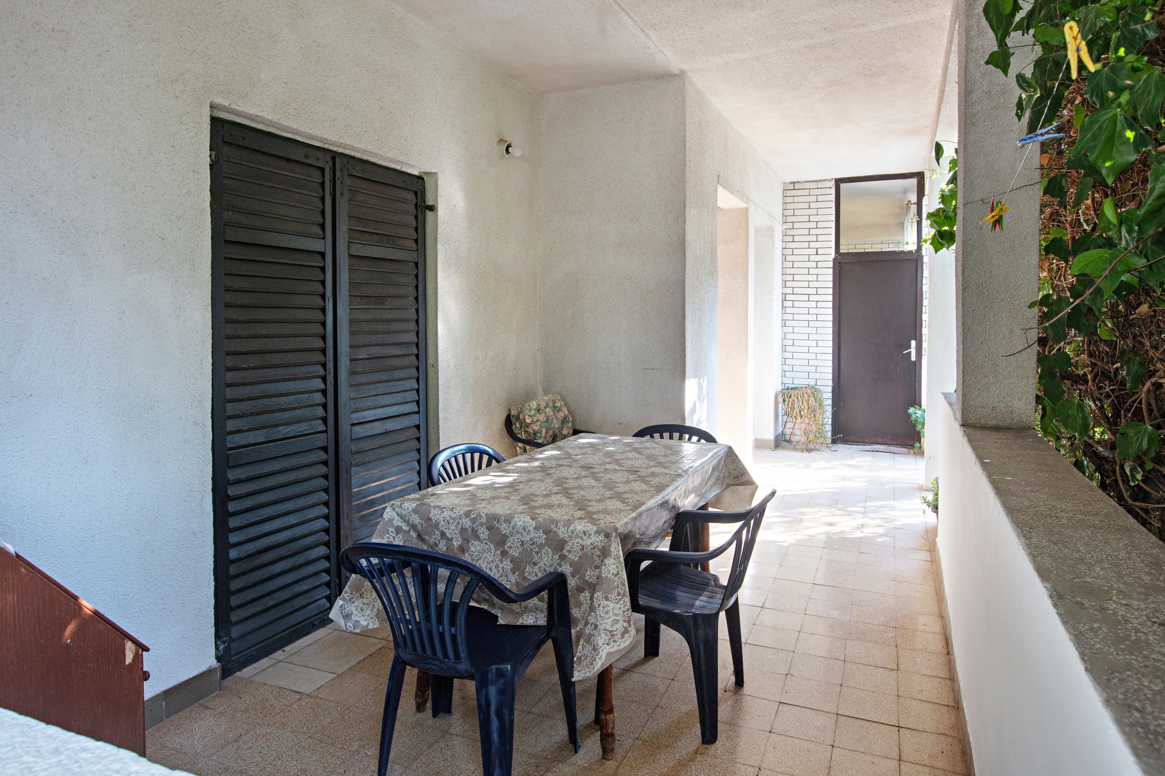 Two bedroom apartment with terrace Pirovac, Šibenik  A-a