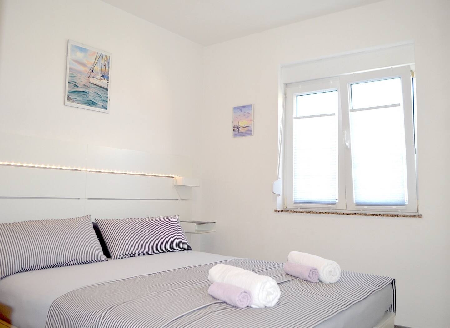 Two bedroom apartment with balcony and sea view Preko, Ugljan  A-a