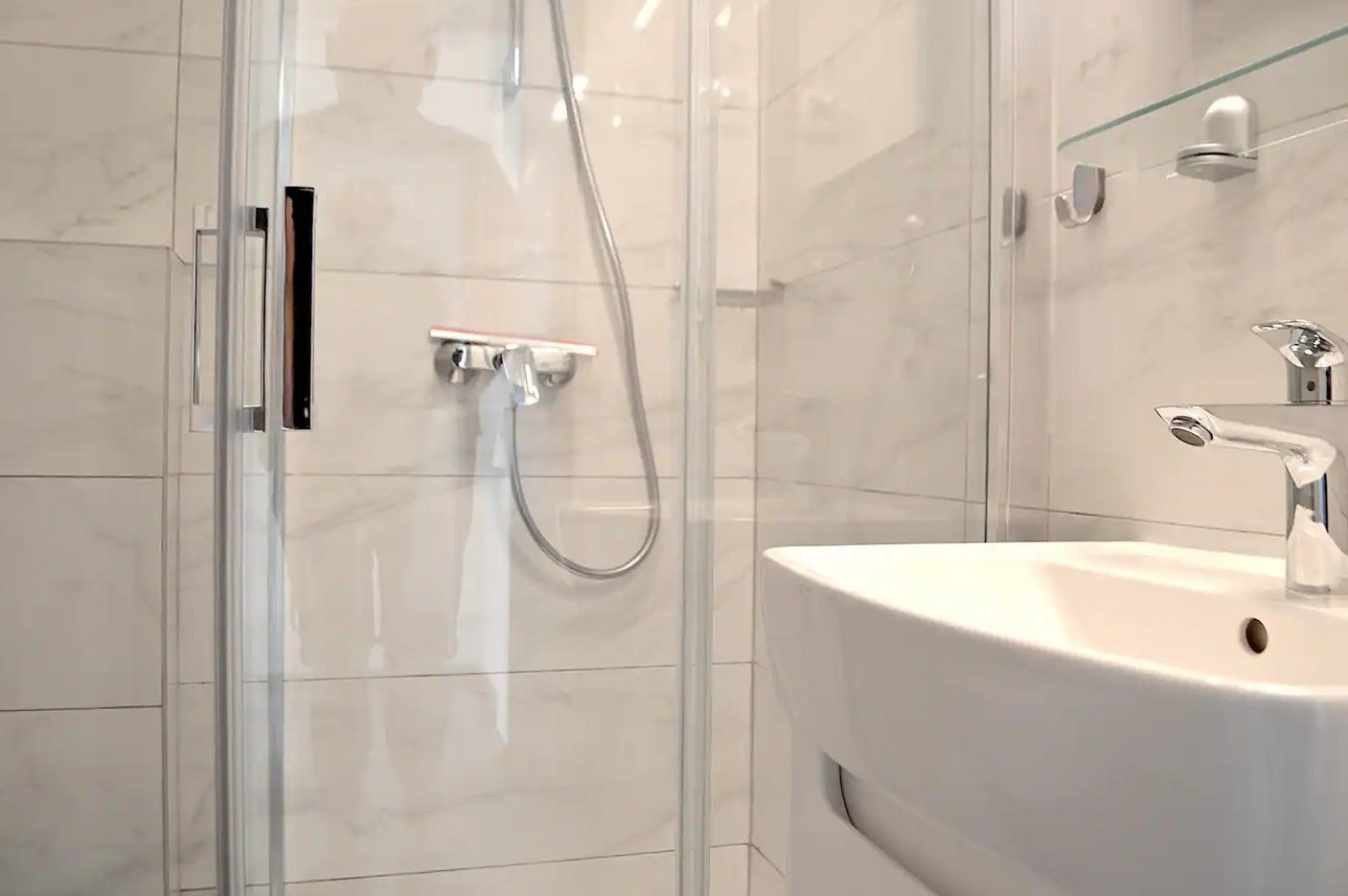 One bedroom apartment with terrace and sea view Preko, Ugljan  A-c