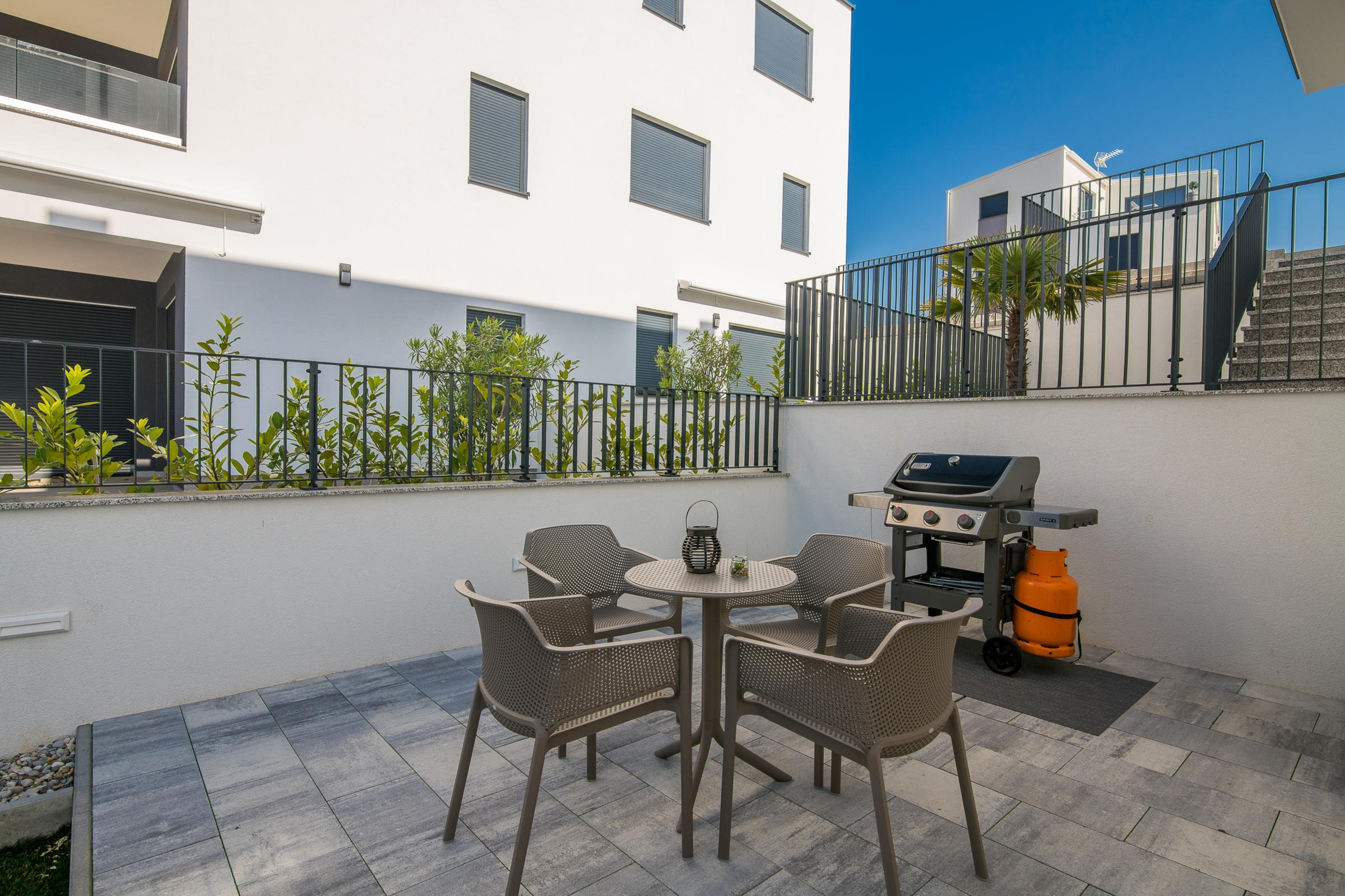 Two bedroom apartment with terrace Njivice, Krk  A-a