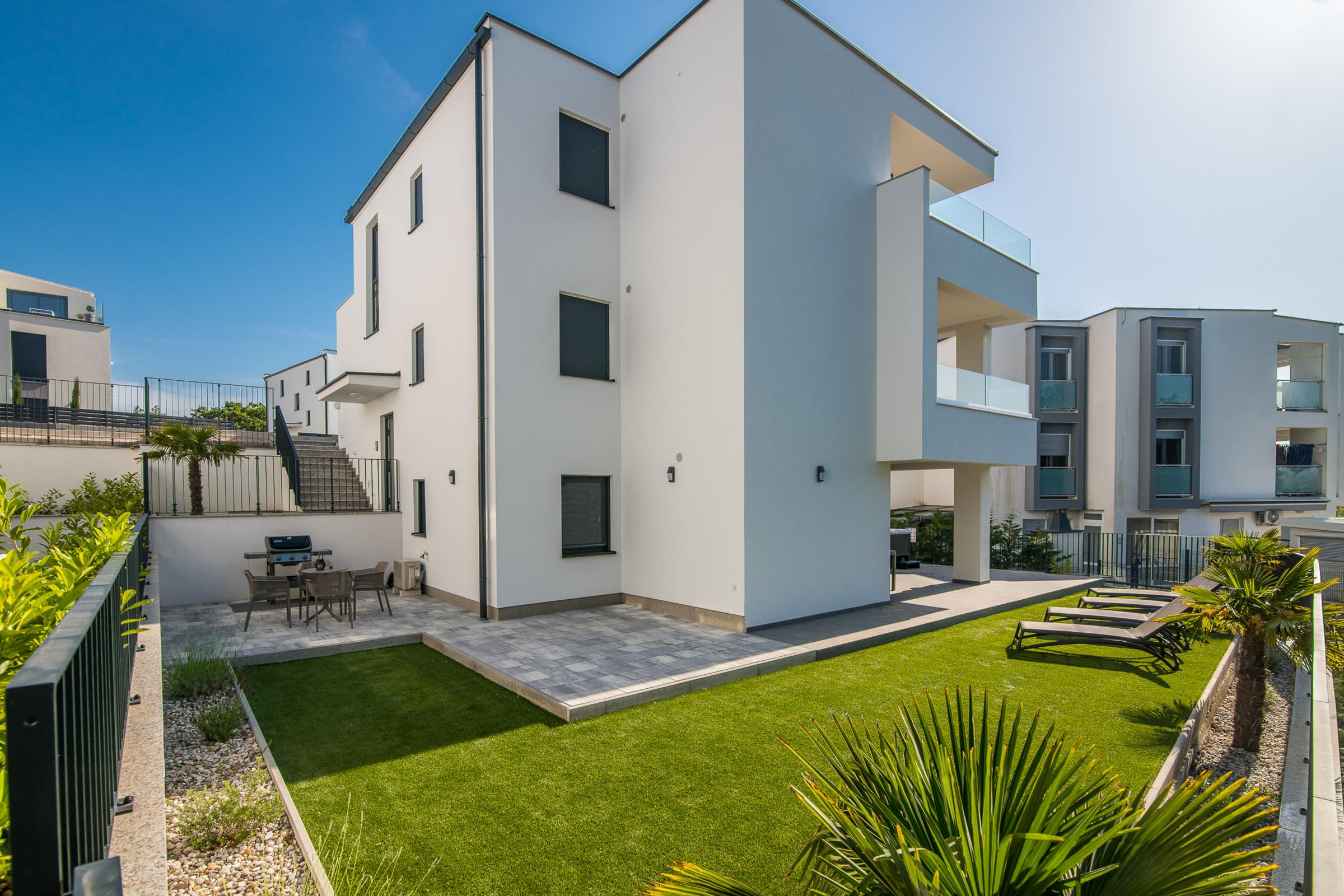 Two bedroom apartment with terrace Njivice, Krk (A-21493-a) Two bedroom apartment with terrace Njivice, Krk (A-21493-a)