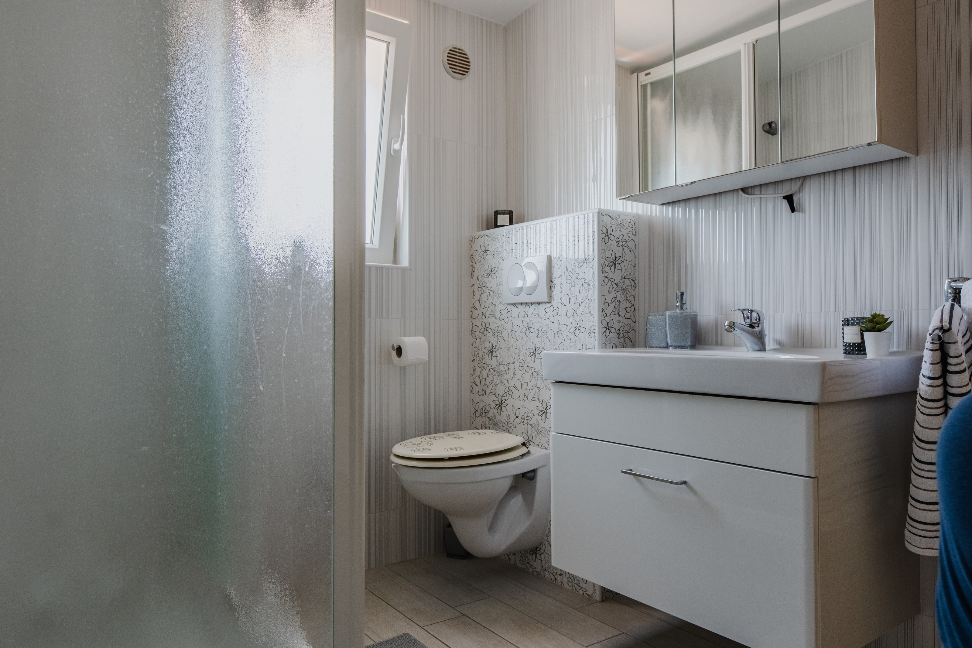 One bedroom apartment with terrace Vir  A-a