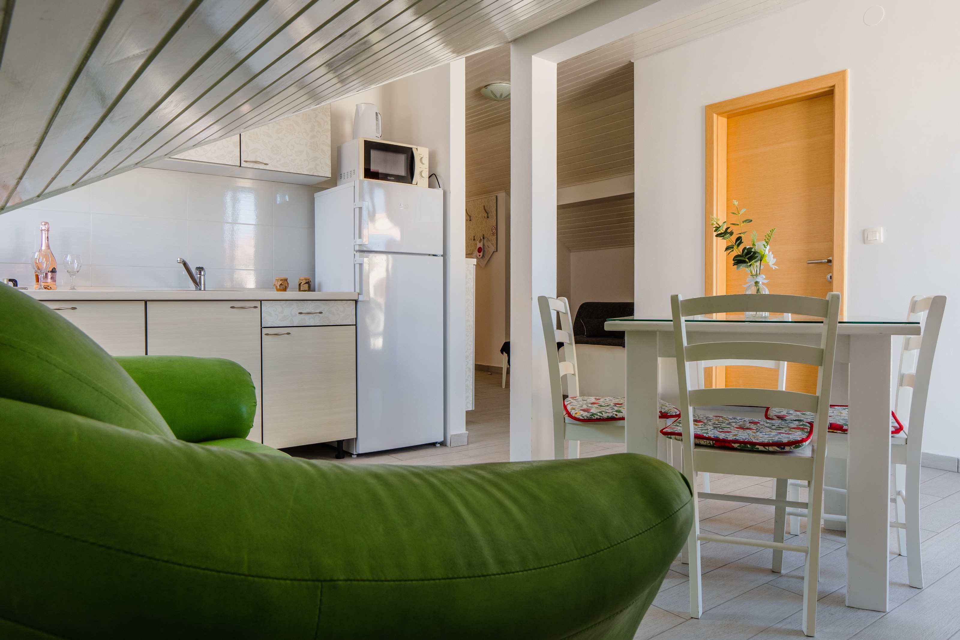 One bedroom apartment with terrace Vir  A-a