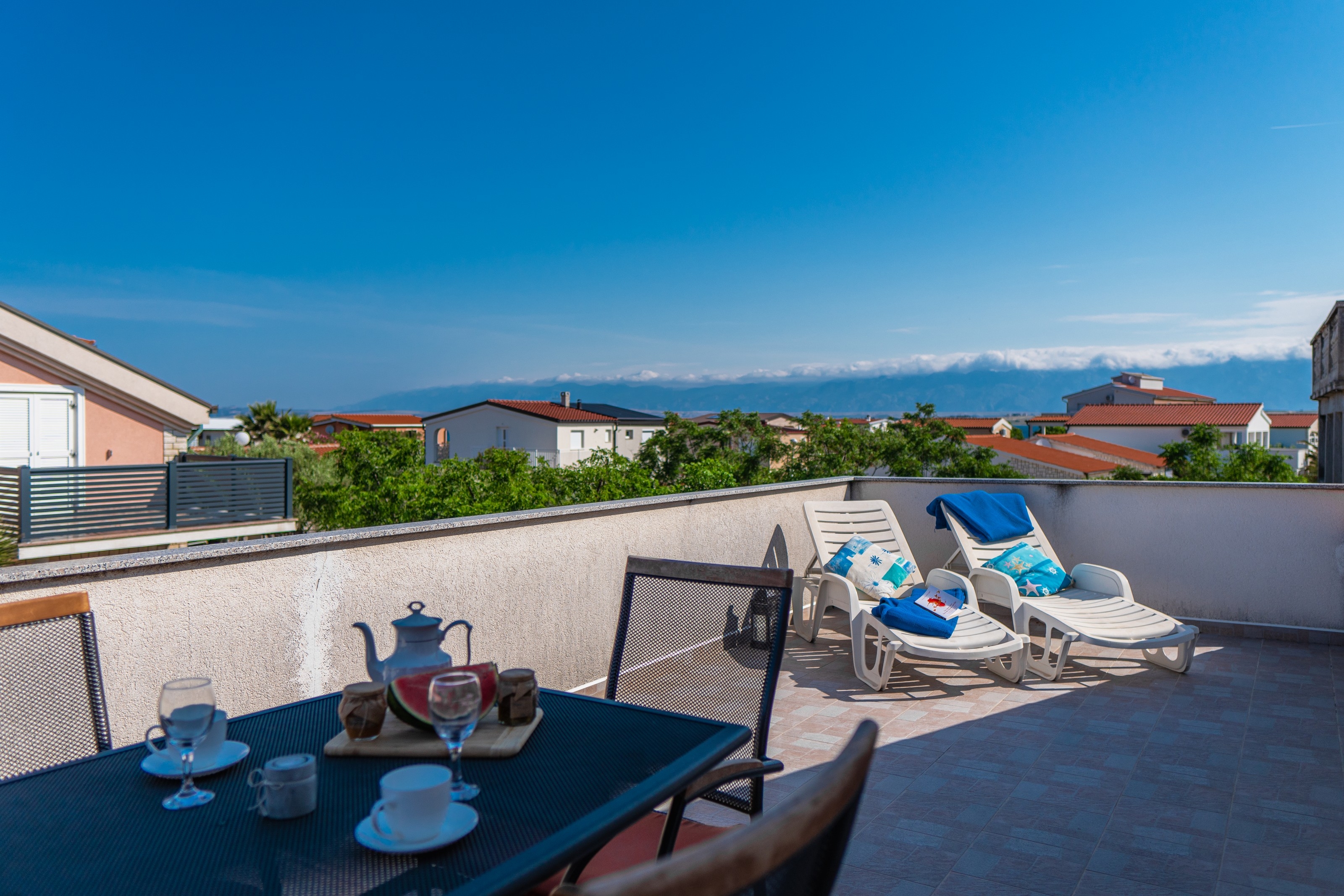 One bedroom apartment with terrace Vir  A-a