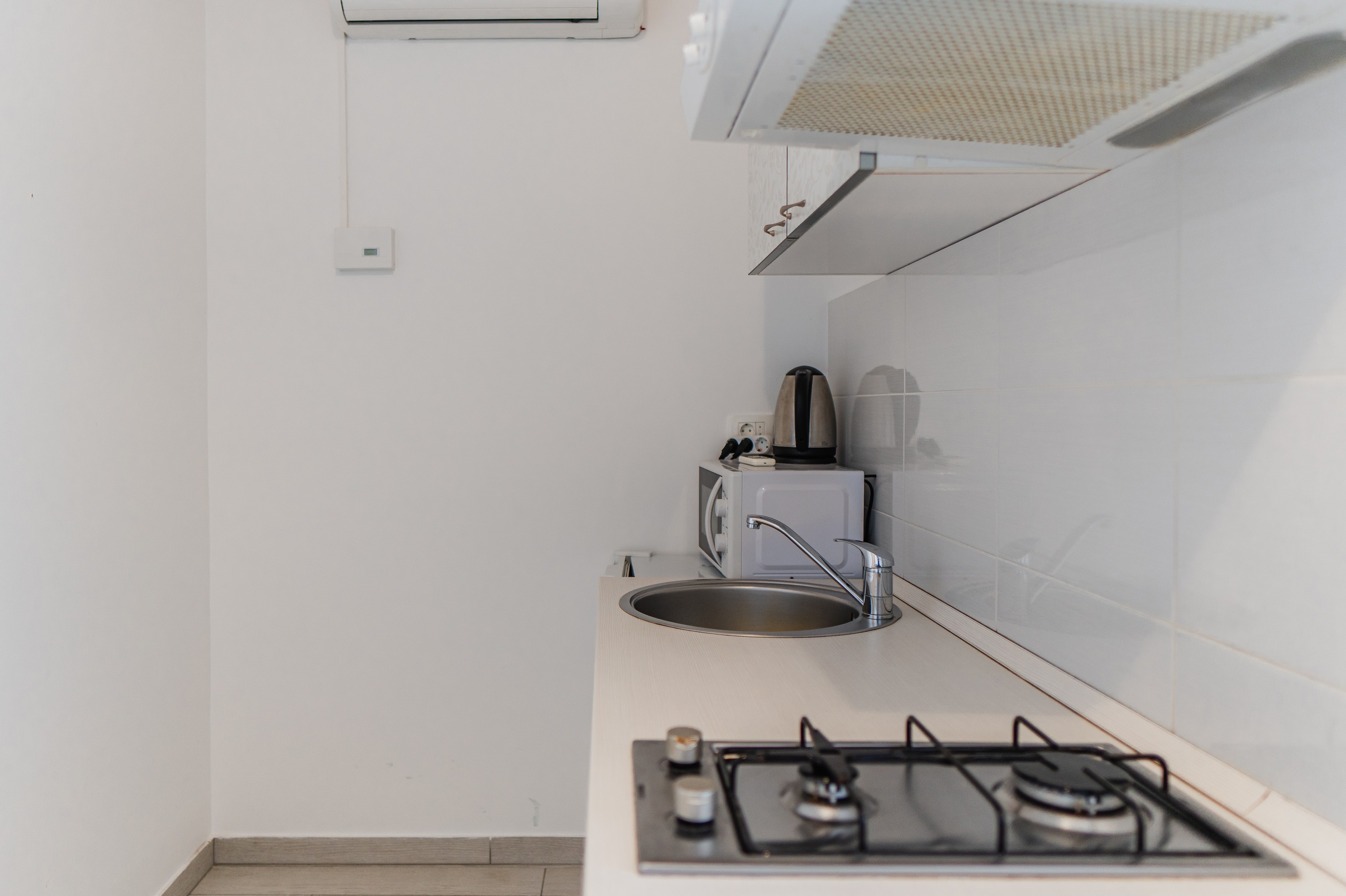 Studio flat with balcony Vir  AS-a