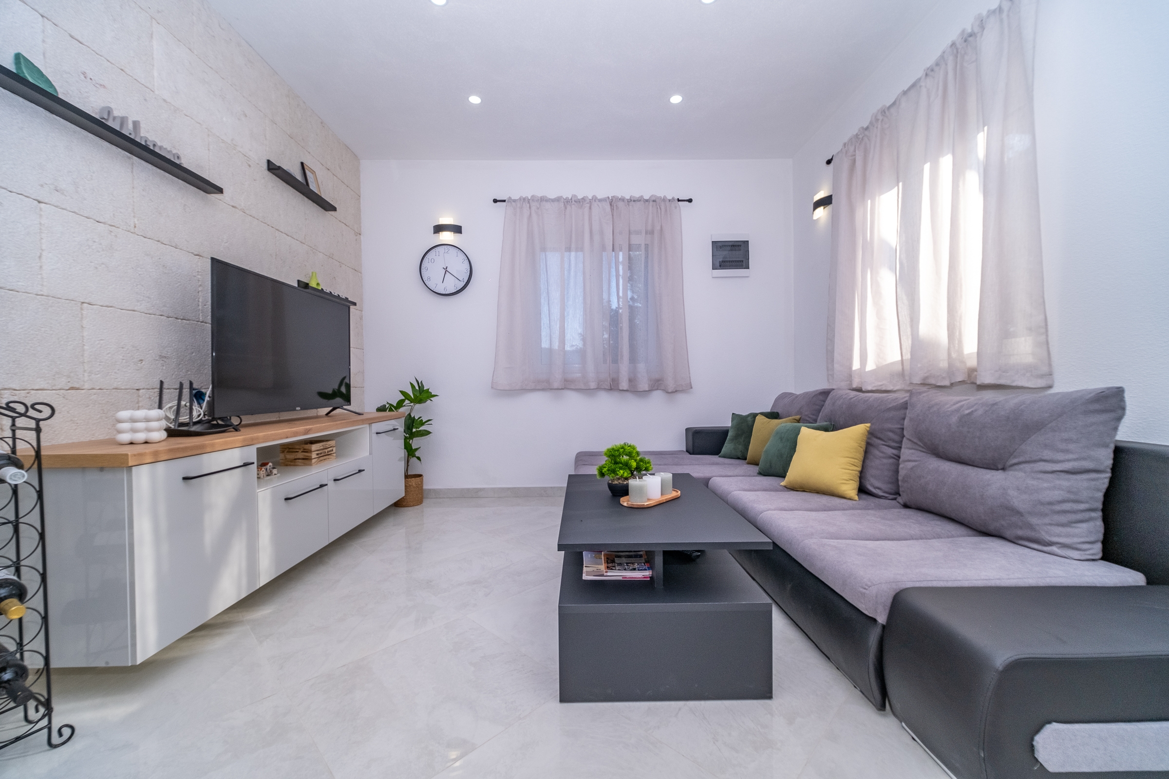 Two bedroom house with terrace Pučišća, Brač  K