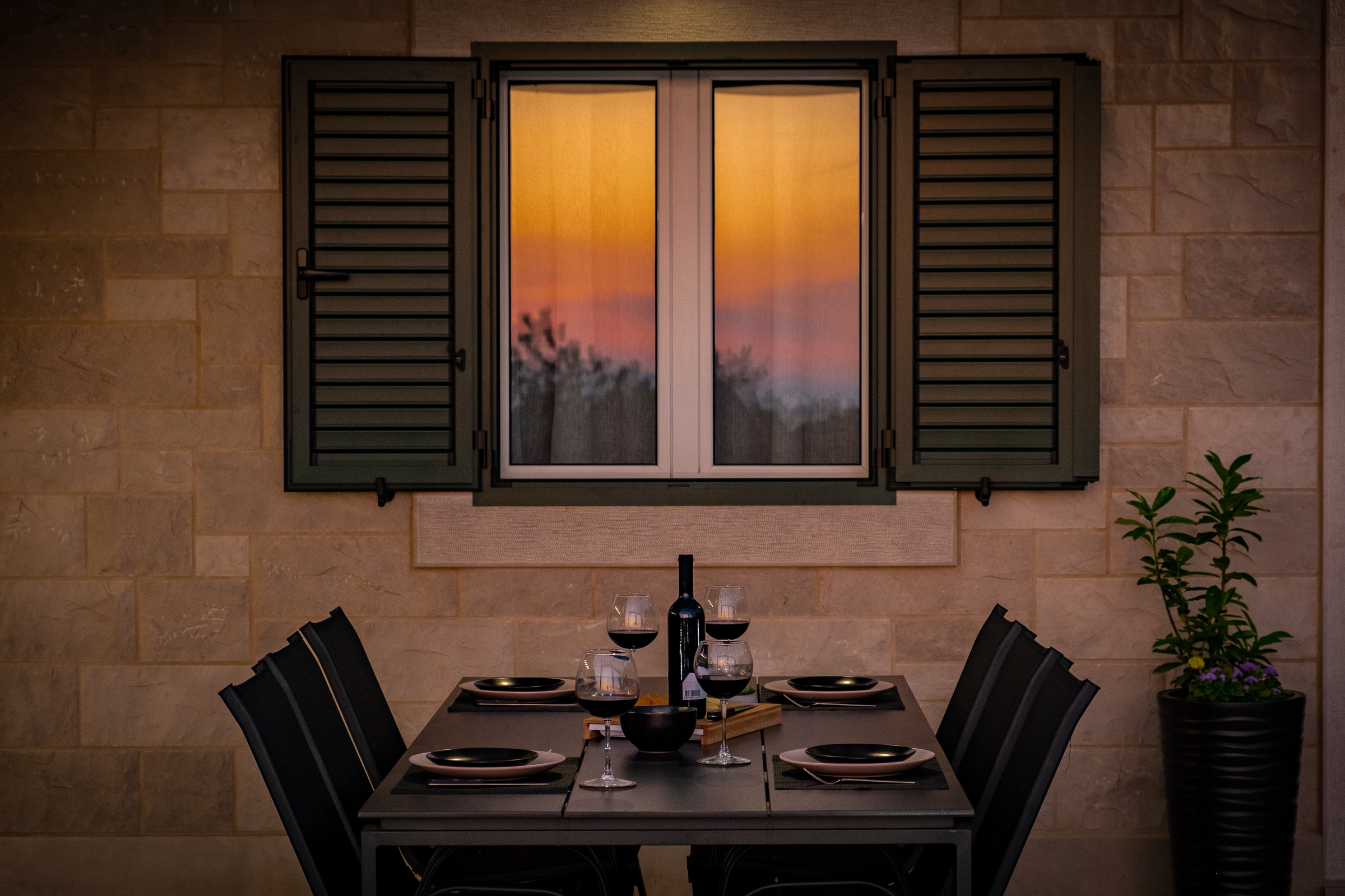 Two bedroom house with terrace Pučišća, Brač  K
