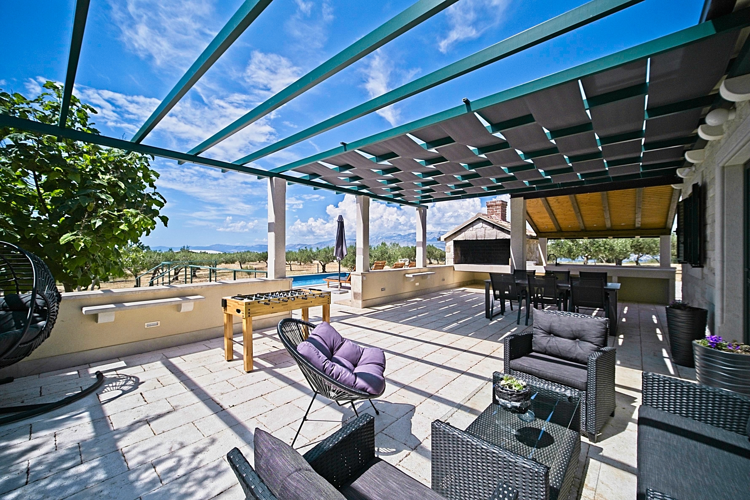Two bedroom house with terrace Pučišća, Brač  K