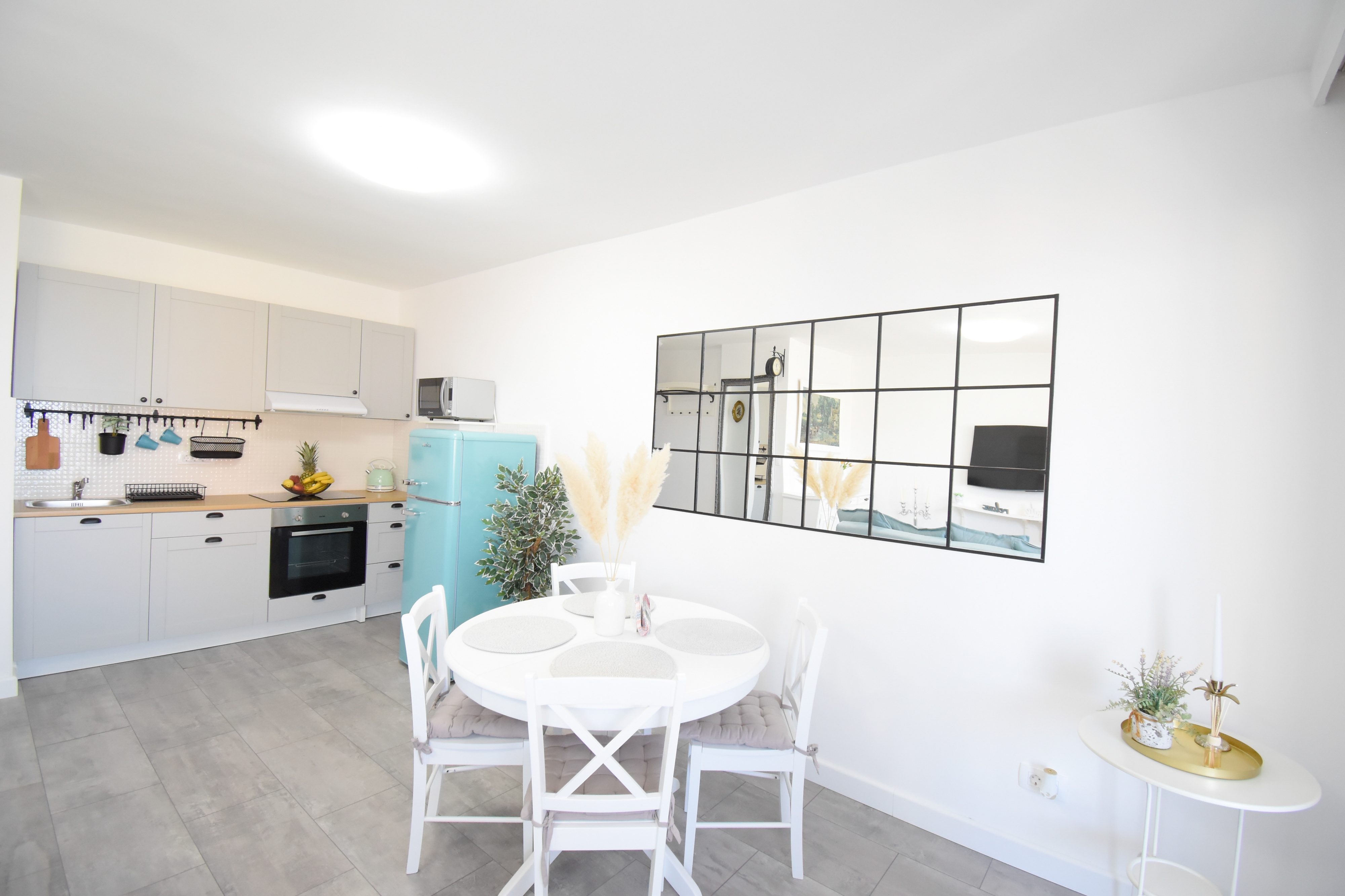 One bedroom apartment with terrace and sea view Podstrana, Split  A-a