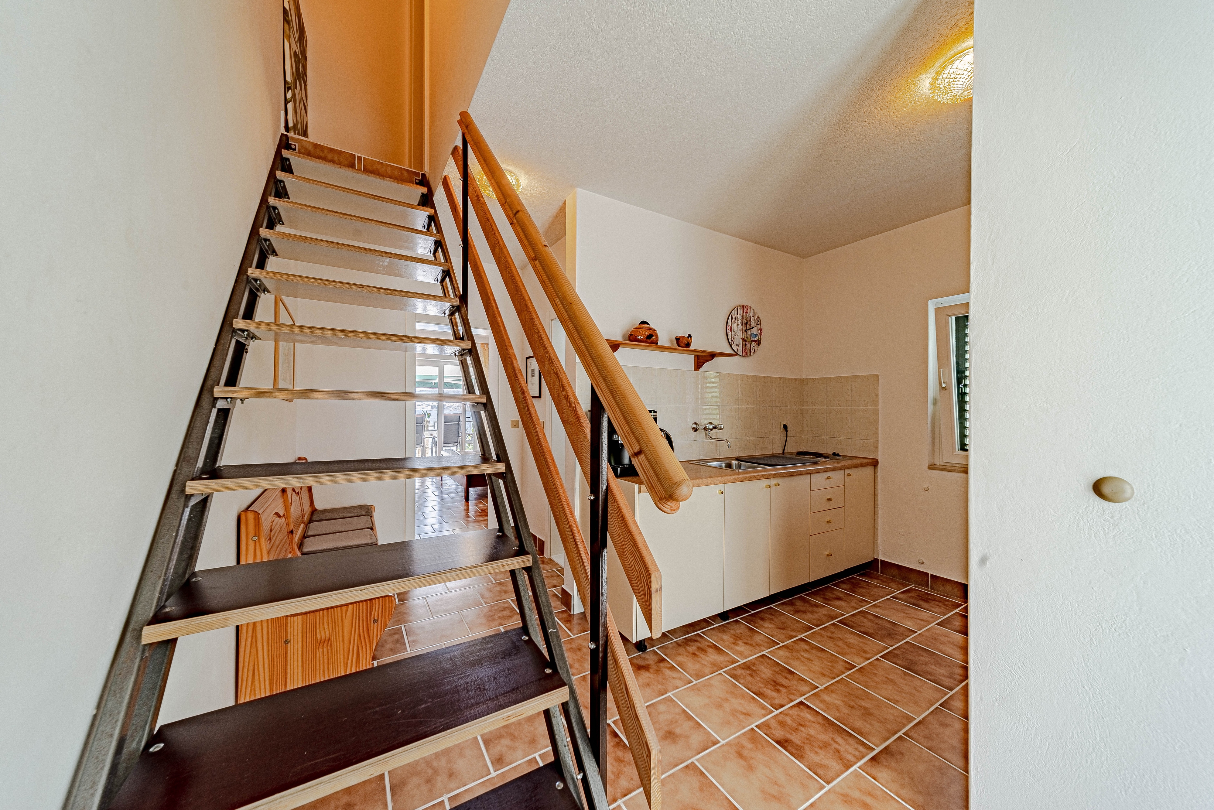 Two bedroom apartment near beach Kučište - Perna, Pelješac  A-e