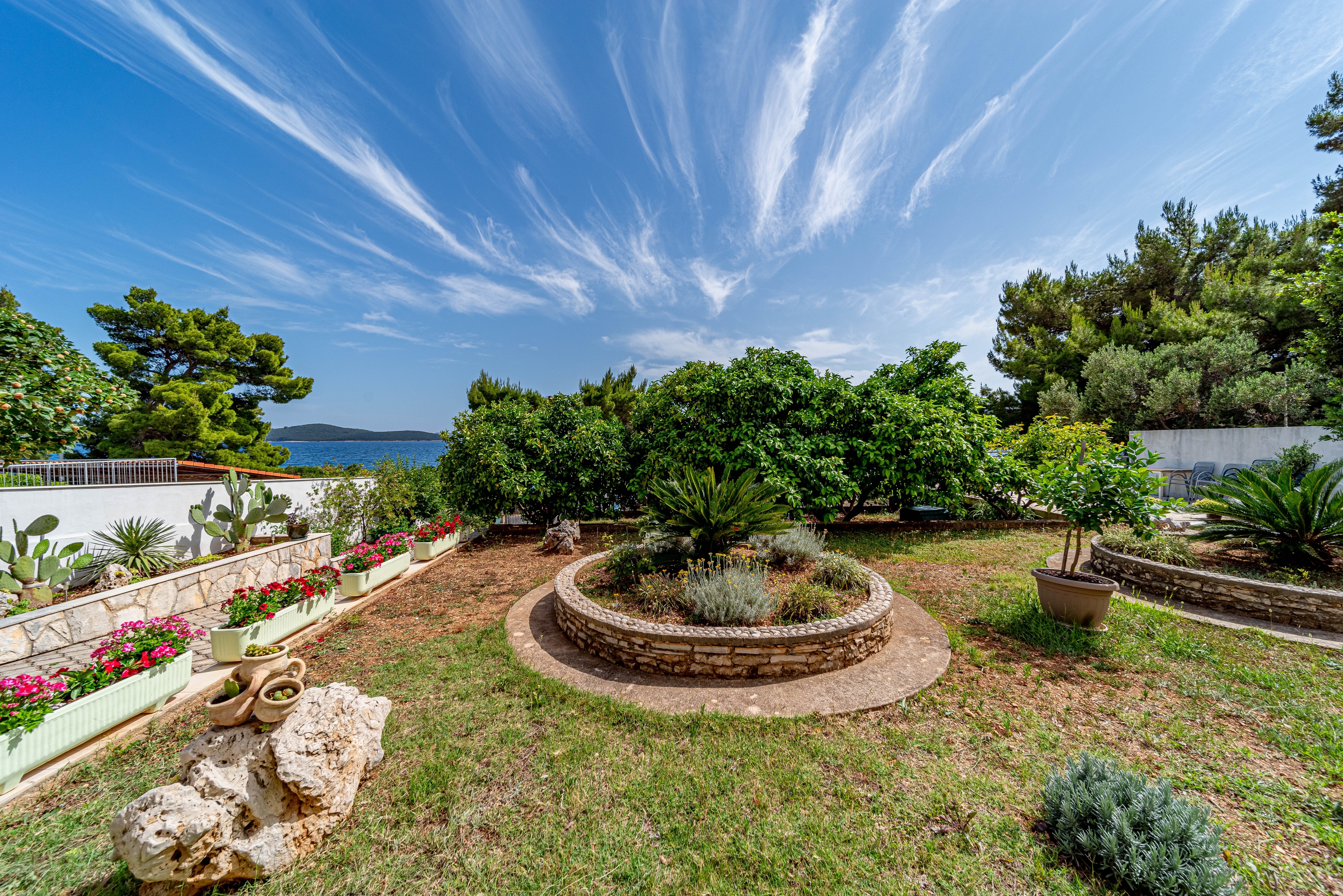 One bedroom apartment near beach Kučište - Perna, Pelješac (A-21507-a) One bedroom apartment near beach Kučište - Perna, Pelješac (A-21507-a)