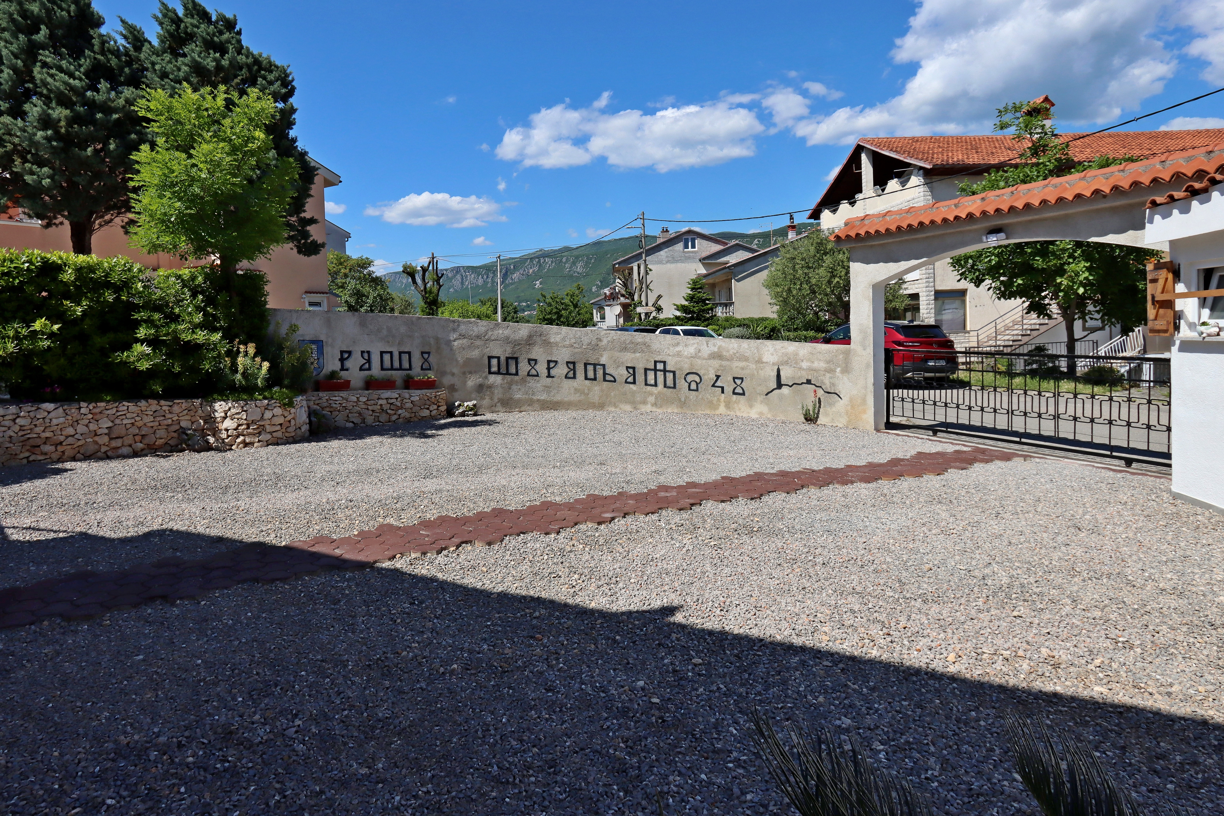 Soba s balkonom Novi Vinodolski  S-b