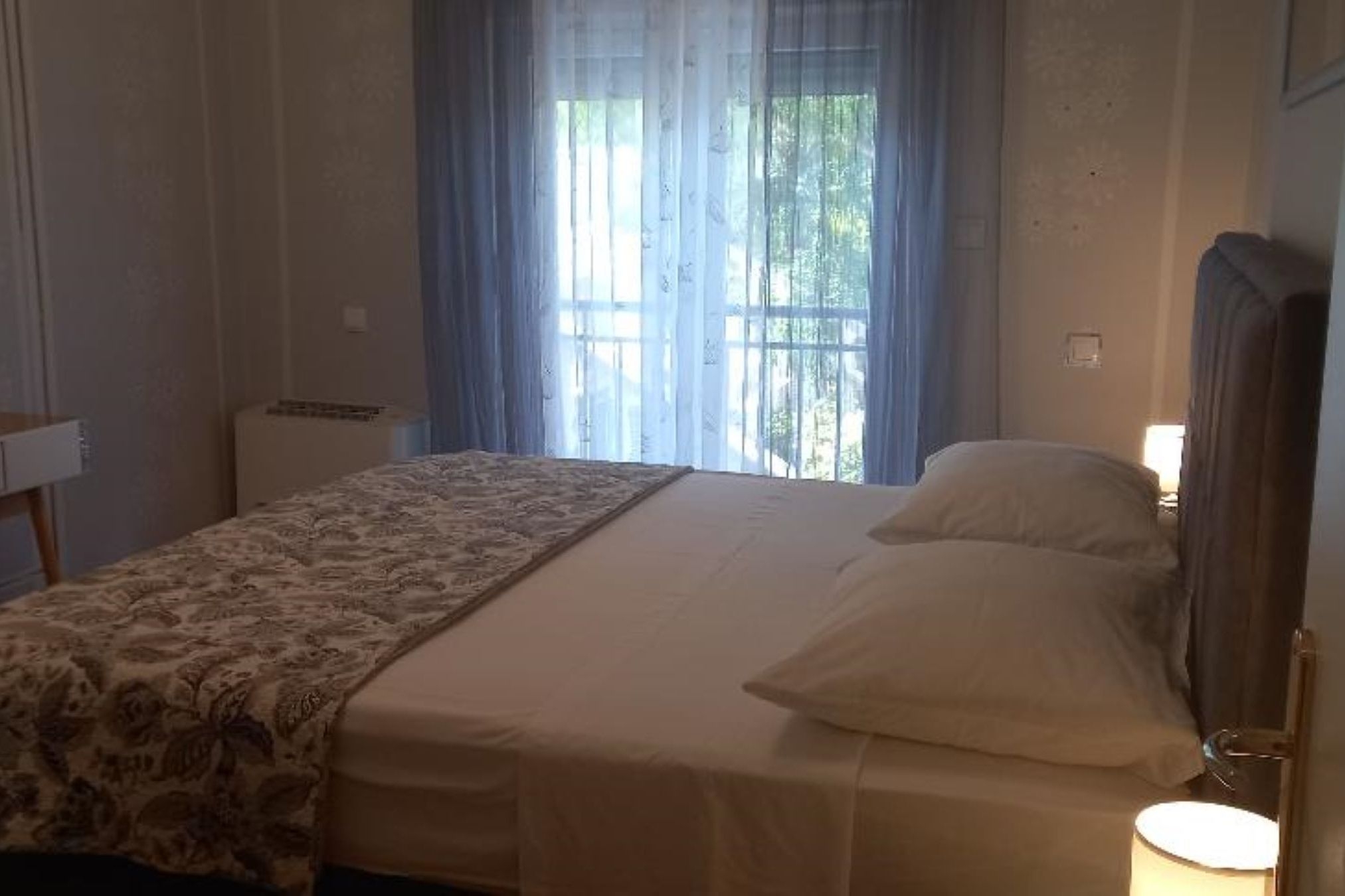 Dvosobni apartman s klimom Vir  A-b