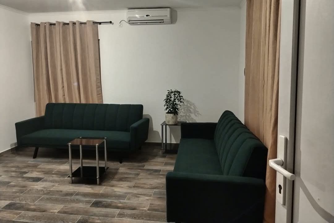 One bedroom apartment with terrace Gornji Karin, Novigrad (A-21514-b)