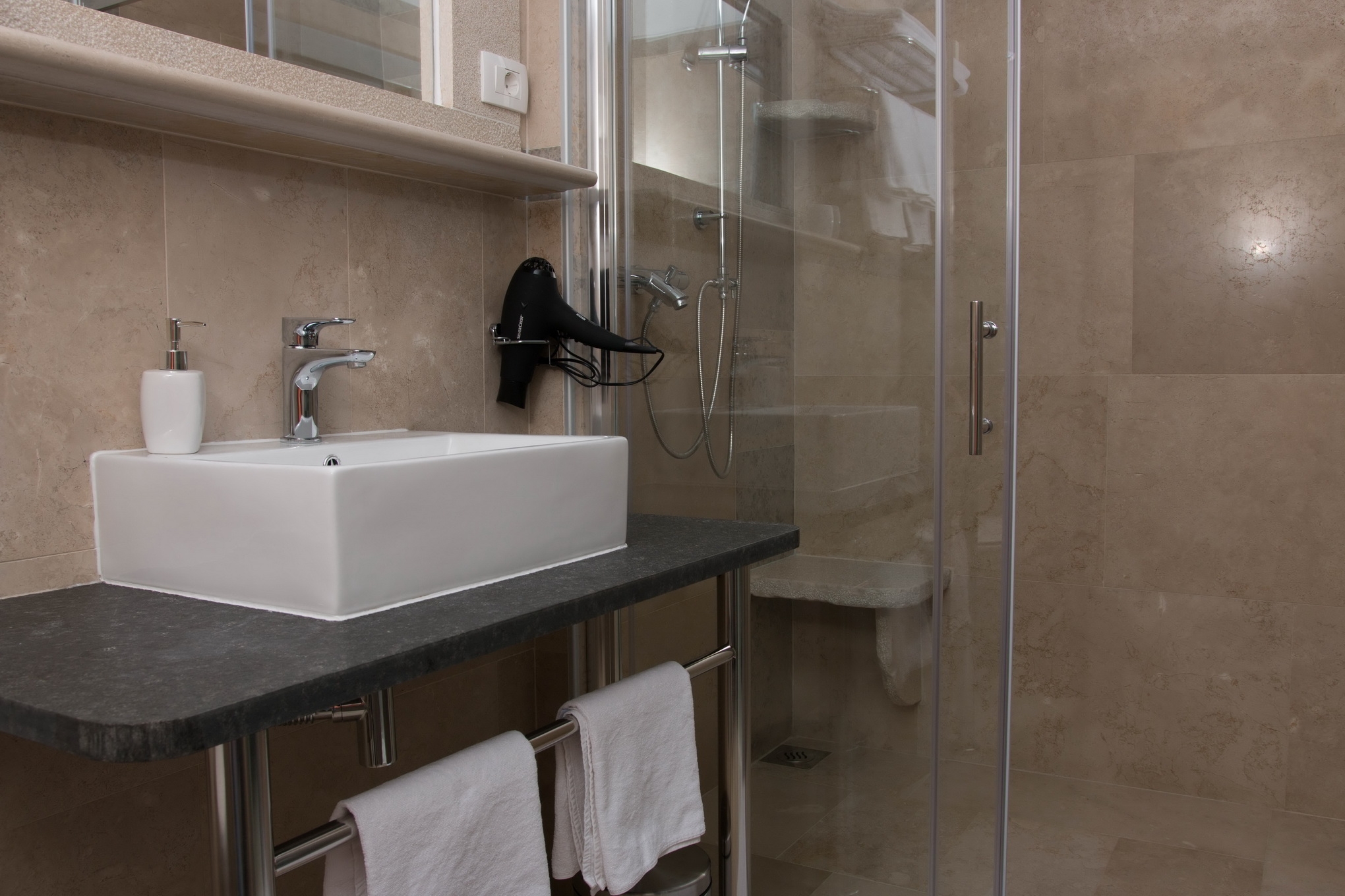 Four bedroom house with terrace and sea view Crikvenica  K