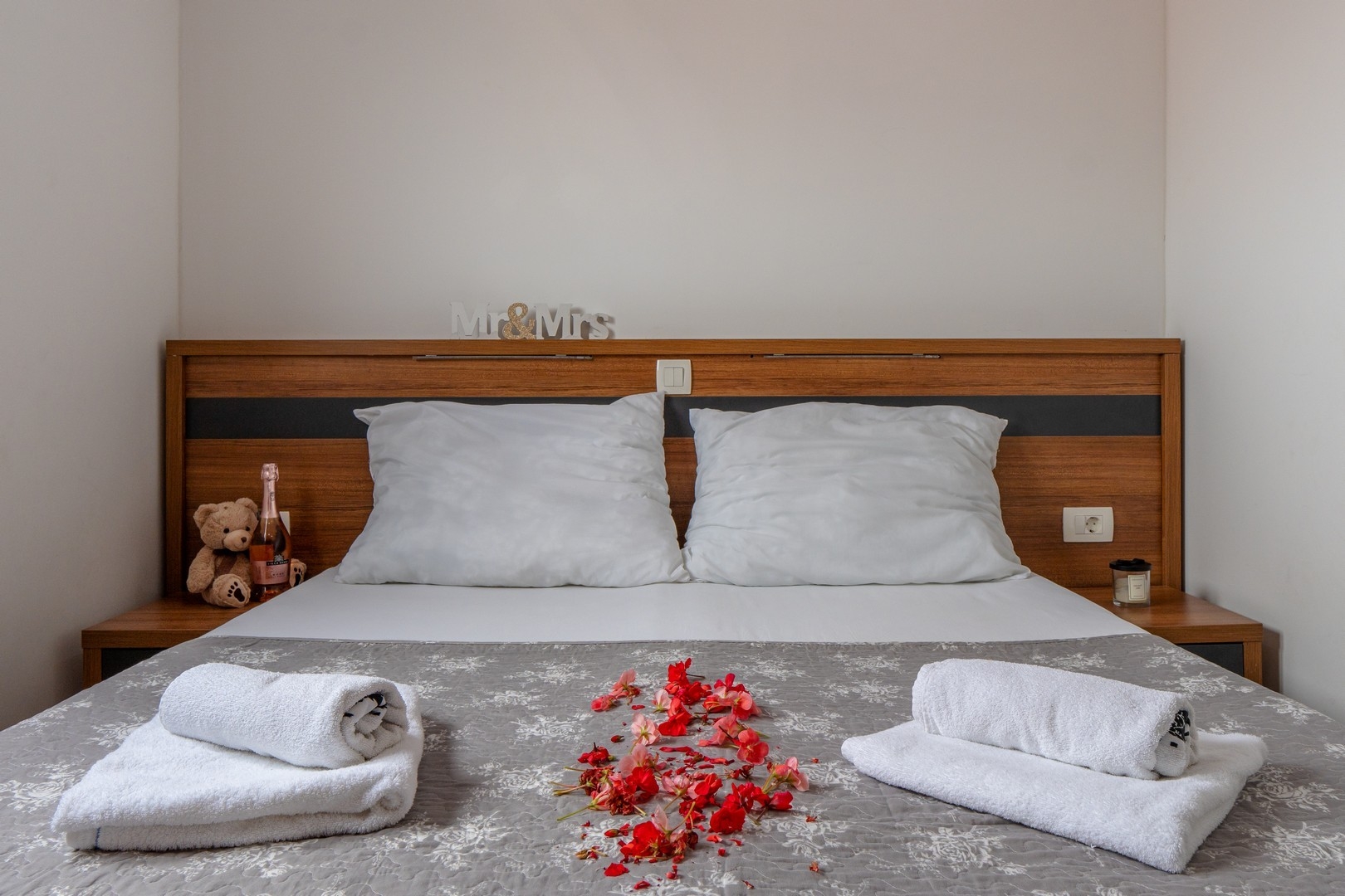 Comfortable and spacious house with terrace Vir  K