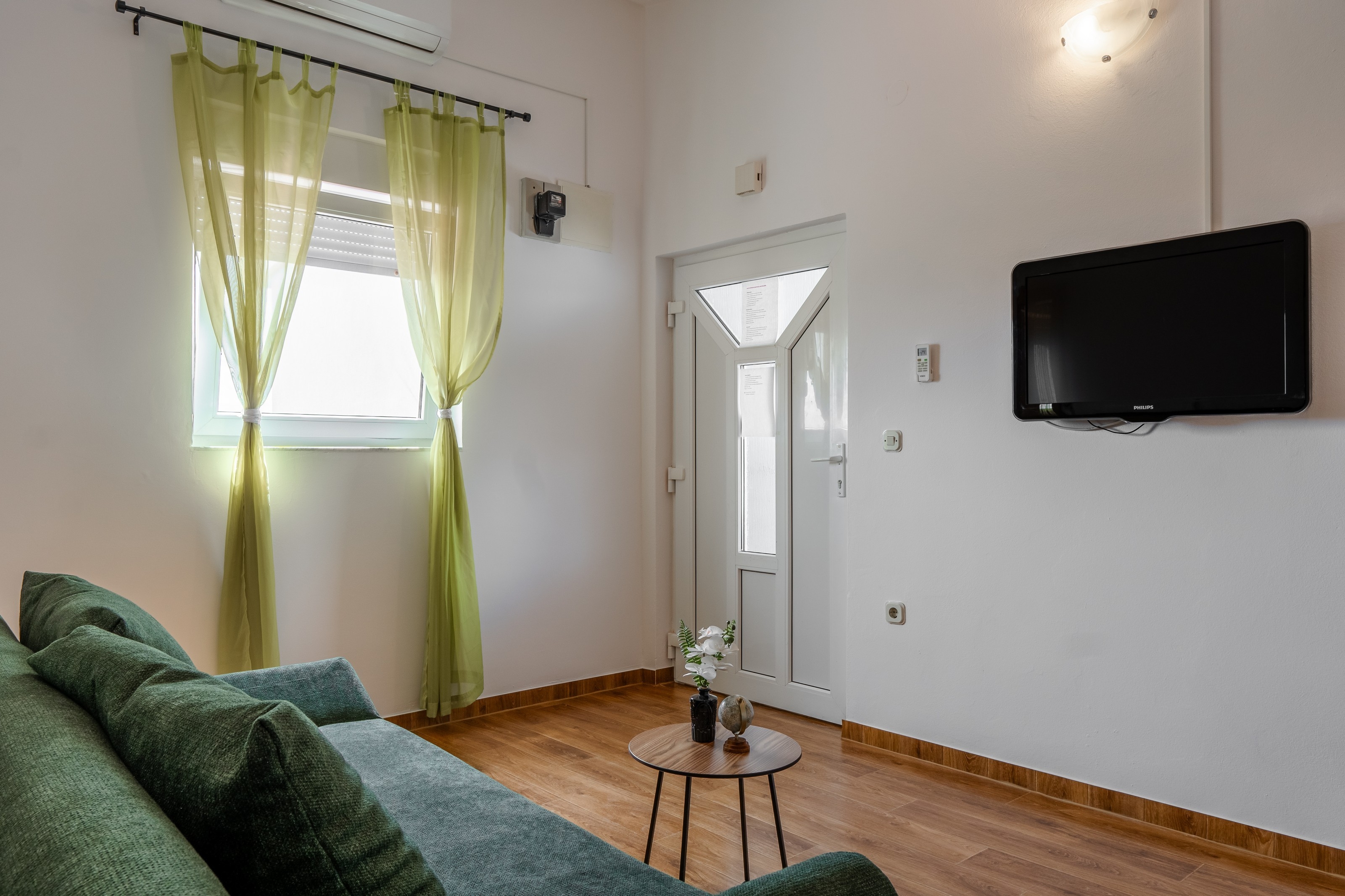 One bedroom apartment with terrace Vir (A-21523-a)