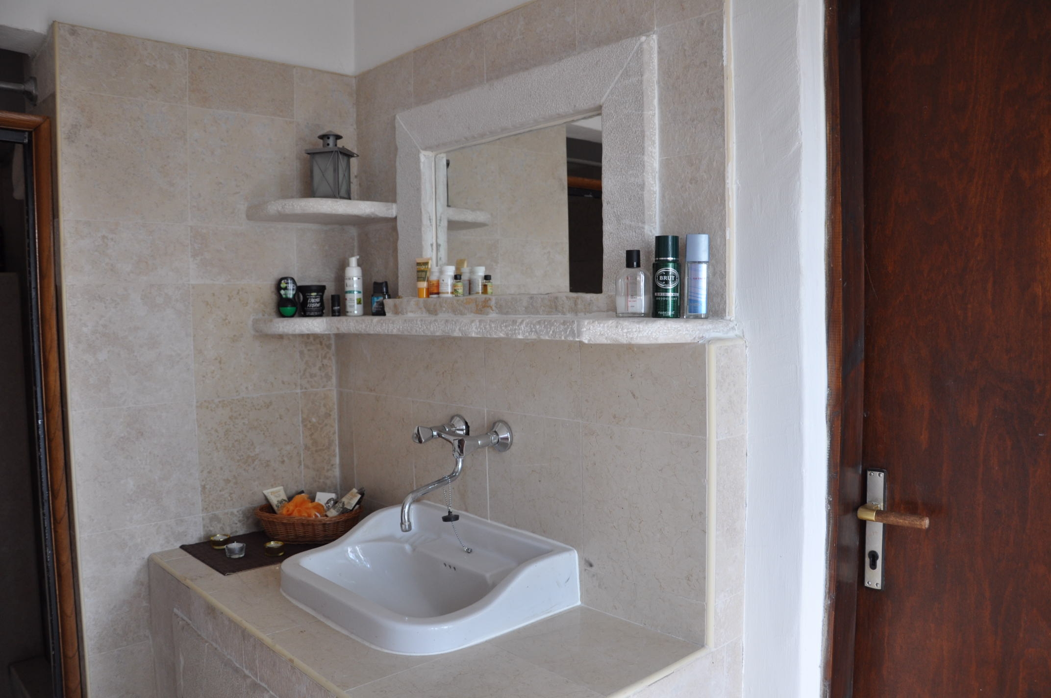Two bedroom house (pet friendly) Štokić Pod, Velebit  K