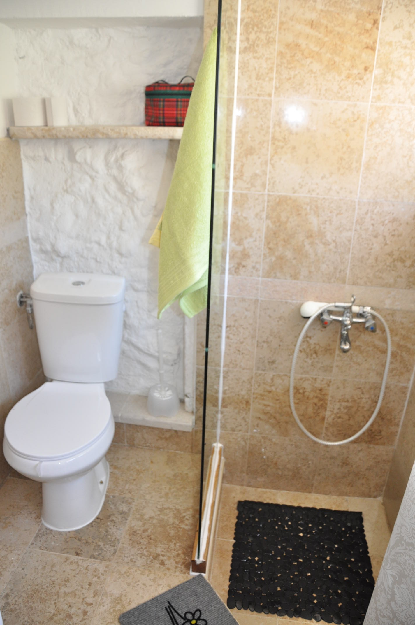 Two bedroom house (pet friendly) Štokić Pod, Velebit  K
