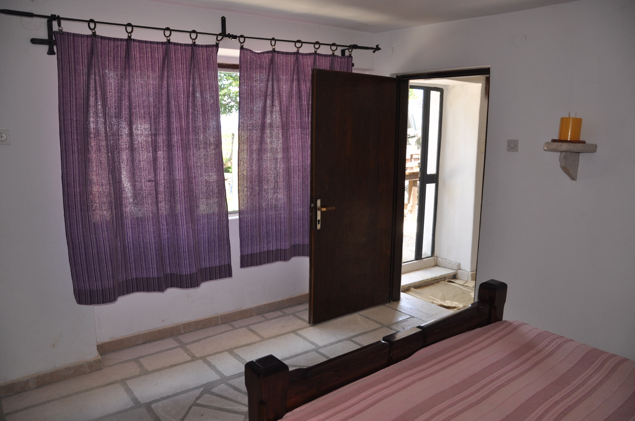 Two bedroom house (pet friendly) Štokić Pod, Velebit  K