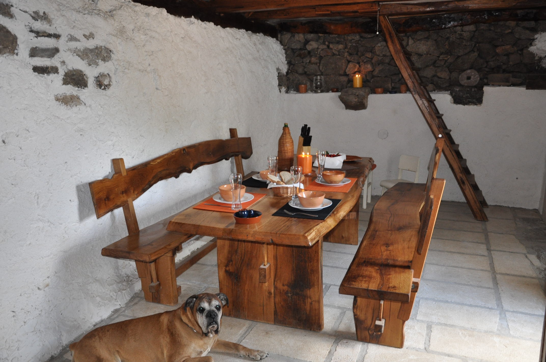 Two bedroom house (pet friendly) Štokić Pod, Velebit  K