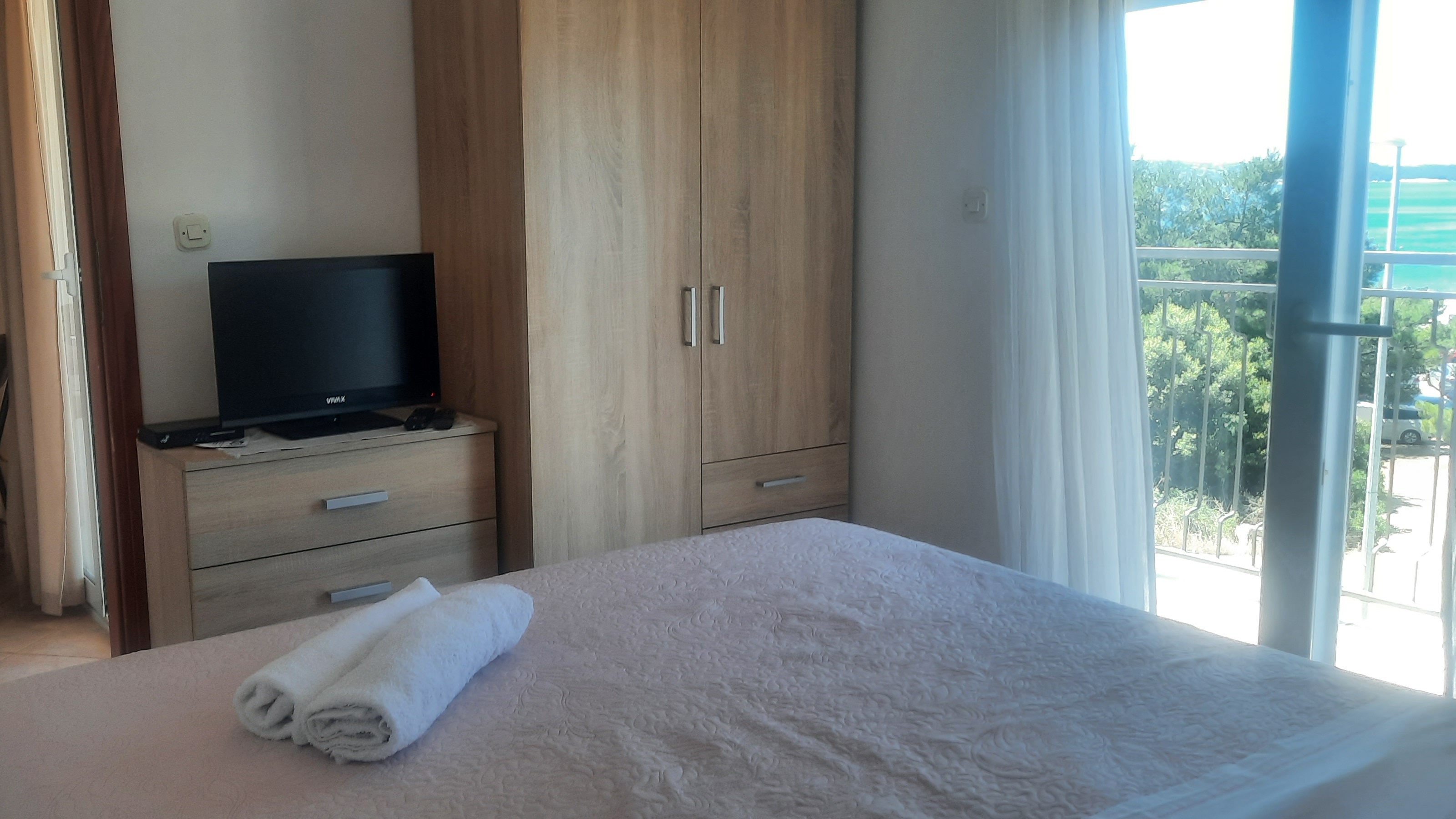 Studio flat with balcony and sea view Brodarica, Šibenik  AS-a