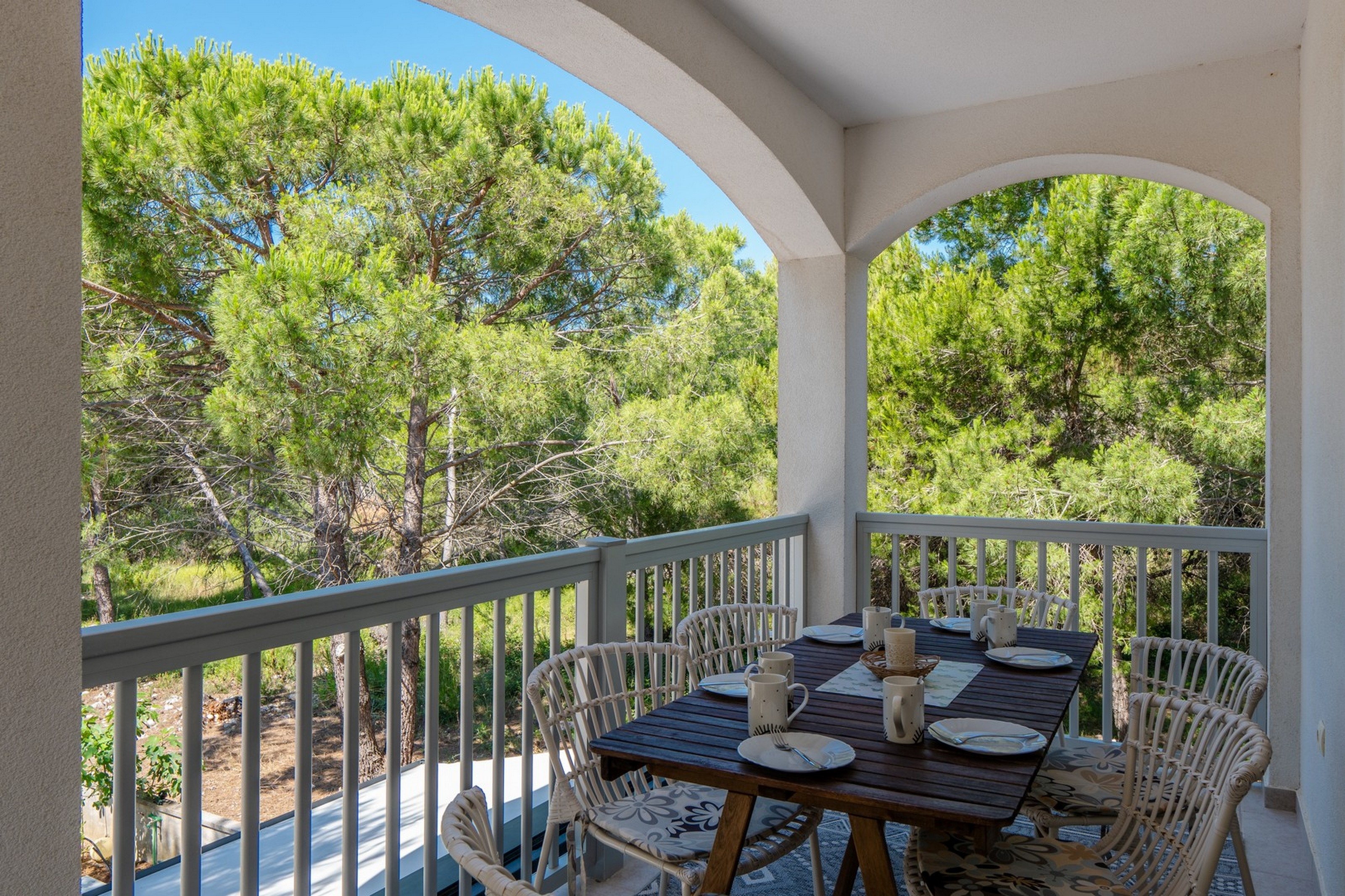 Three bedroom apartment with terrace and sea view Vir - Kozjak, Vir  A-c