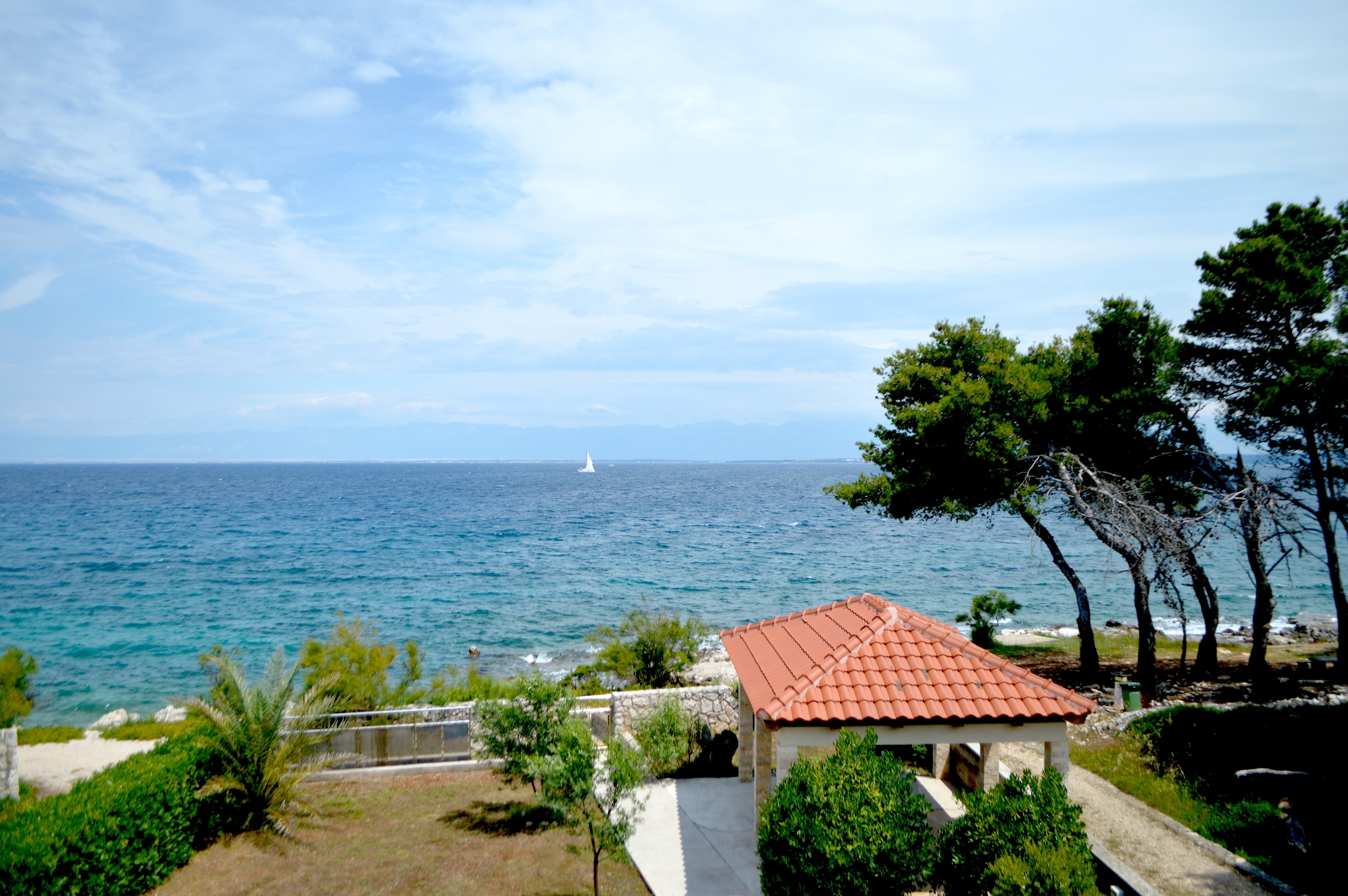 Comfortable and spacious house near beach Ugljan (K-21541)