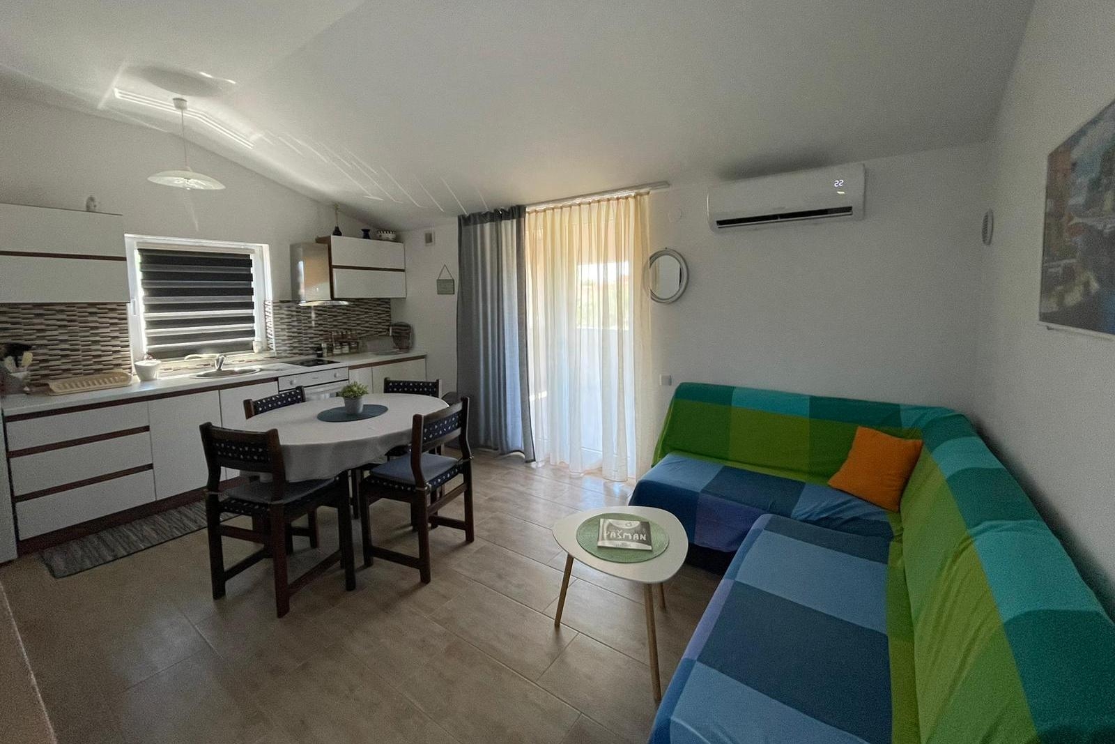 Two bedroom apartment with terrace and sea view Ždrelac, Pašman (A-21549-a) Two bedroom apartment with terrace and sea view Ždrelac, Pašman (A-21549-a)