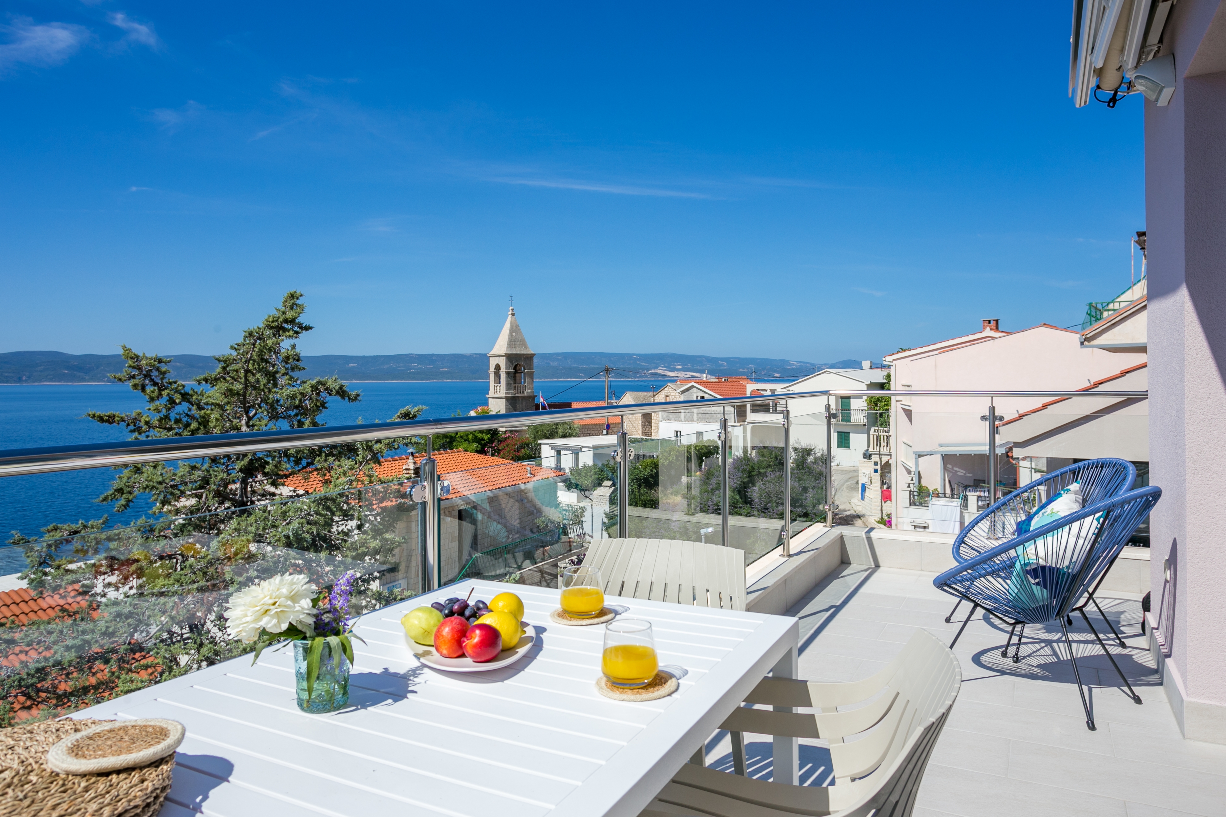 One bedroom apartment with terrace and sea view Pisak, Omiš  A-a