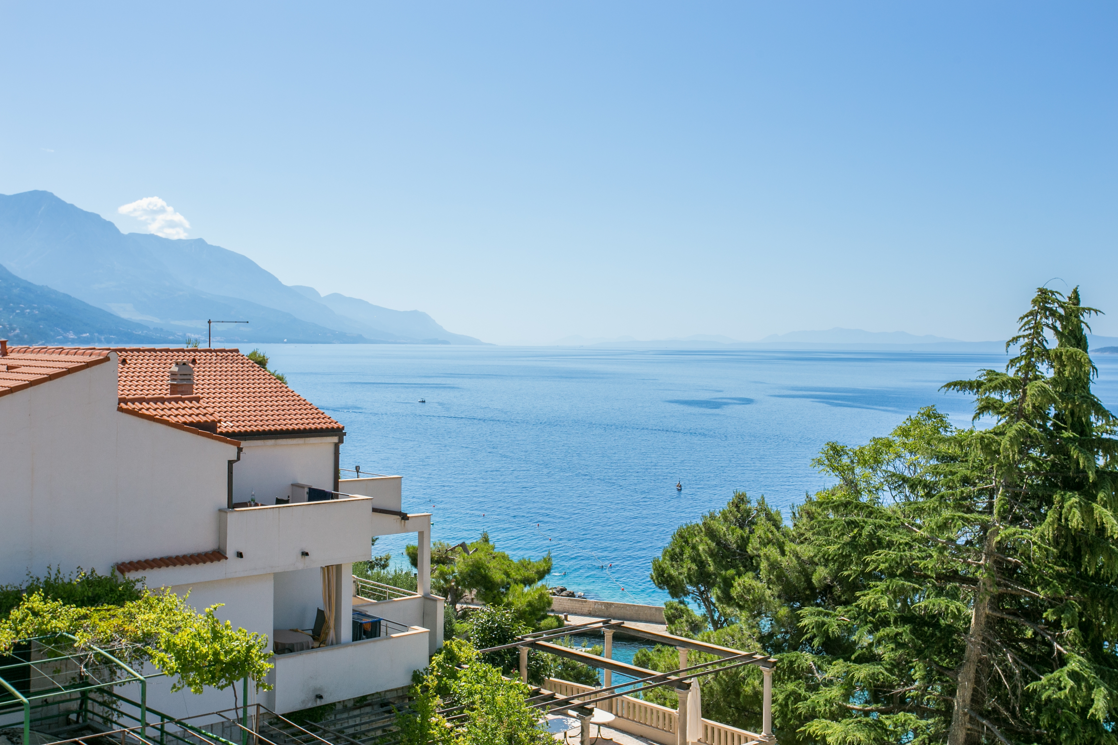 One bedroom apartment with terrace and sea view Pisak, Omiš  A-a