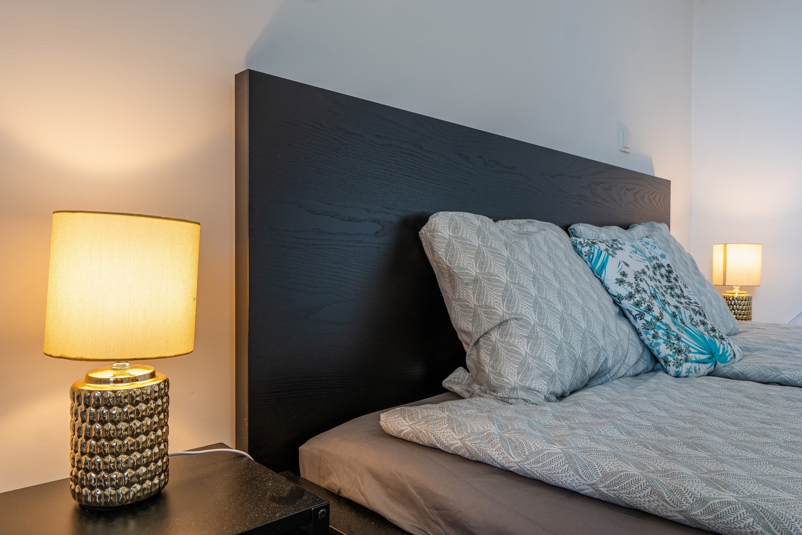 Studio flat with balcony Vir  AS-a