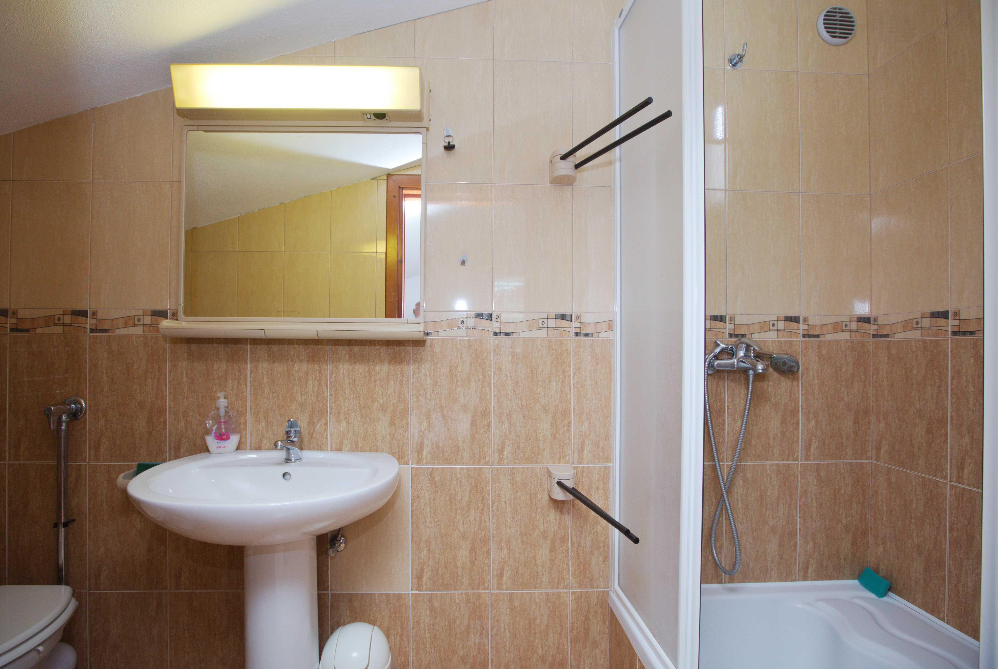 One bedroom apartment with terrace Vodice  A-b