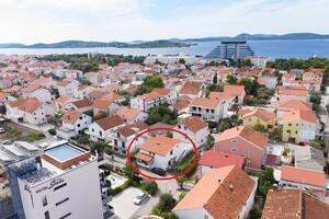 Apartmány s parkovištěm Vodice - 21593