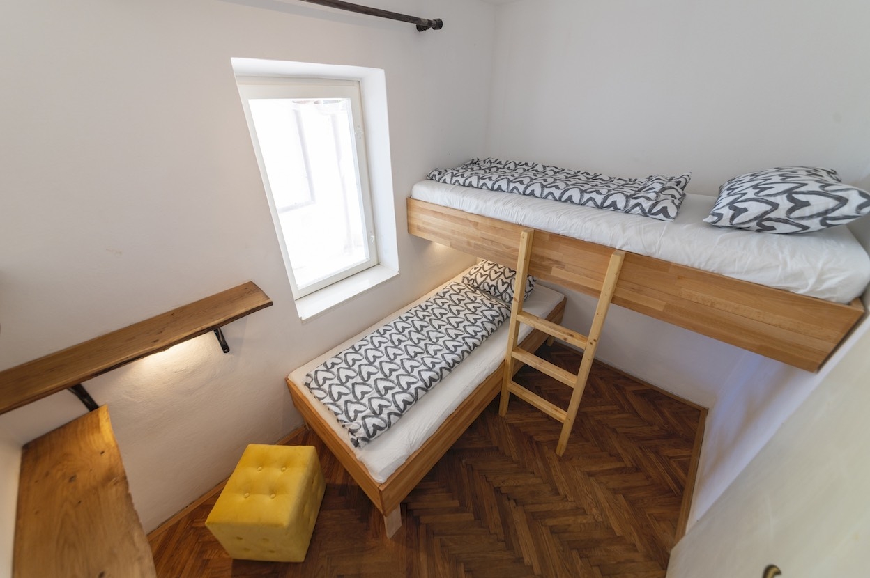 Two bedroom apartment near beach Petrčane, Zadar  A-a