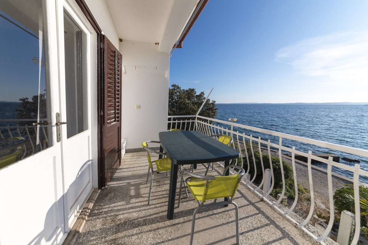 Two bedroom apartment near beach Petrčane, Zadar  A-c