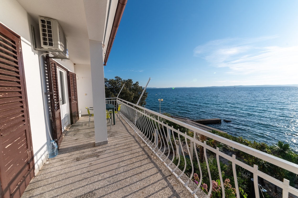 Two bedroom apartment near beach Petrčane, Zadar  A-c