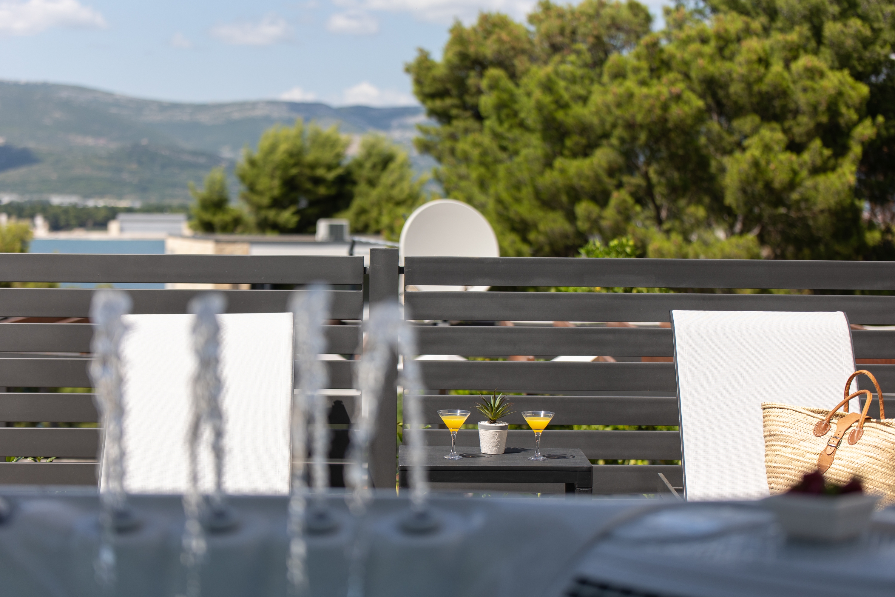 Two bedroom apartment with terrace and sea view Mastrinka, Čiovo  A-a