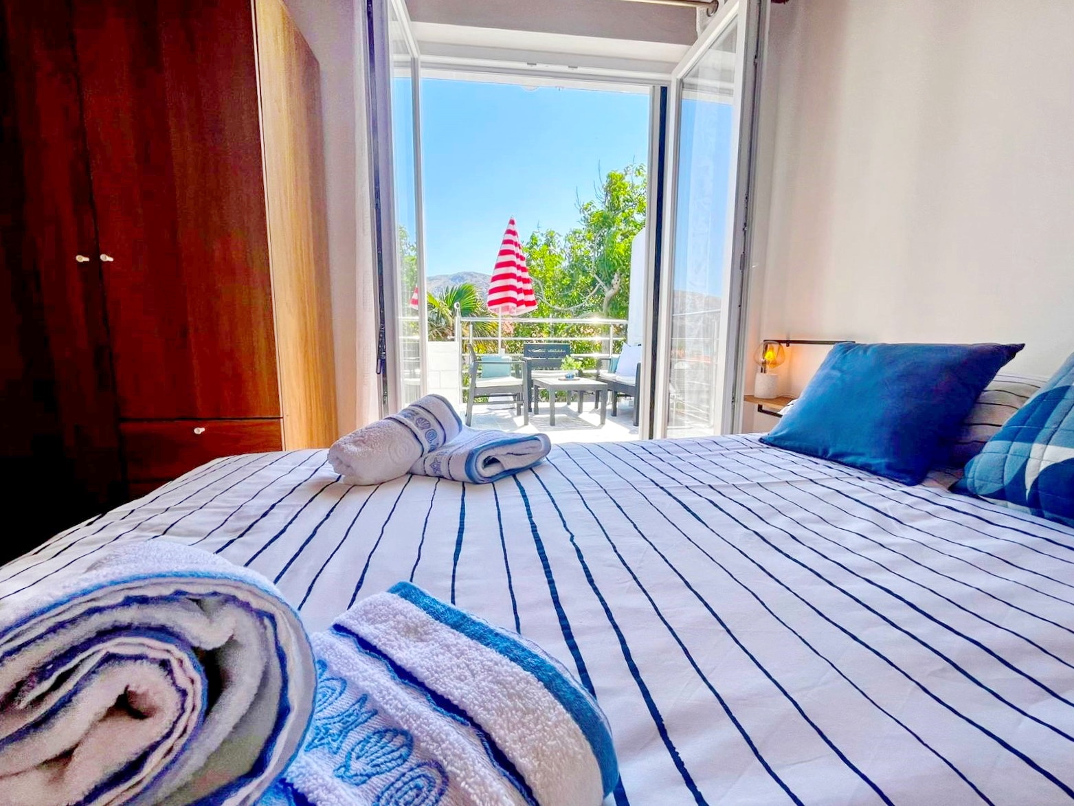 Three bedroom apartment with terrace Baška, Krk (A-21613-a)