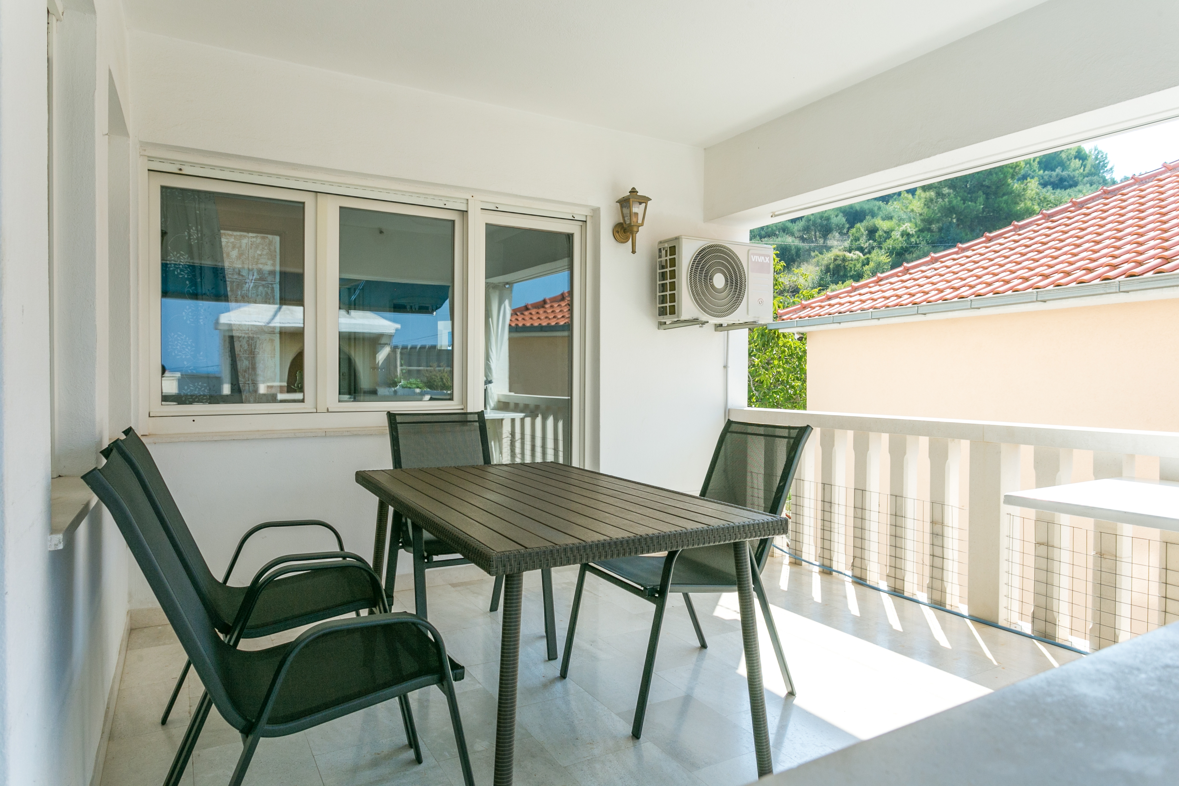 Two bedroom apartment with terrace and sea view Sumpetar, Omiš  A-a