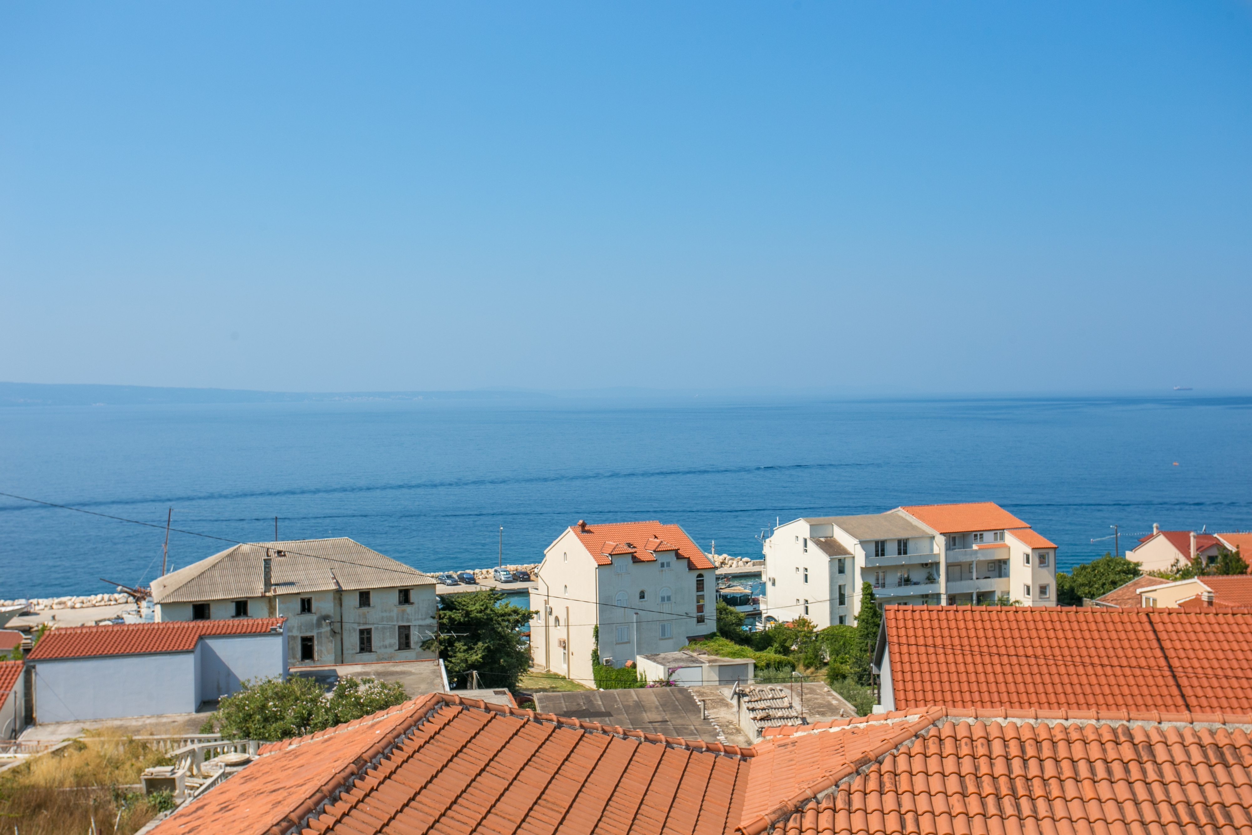 Three bedroom apartment with terrace and sea view Sumpetar, Omiš  A-c