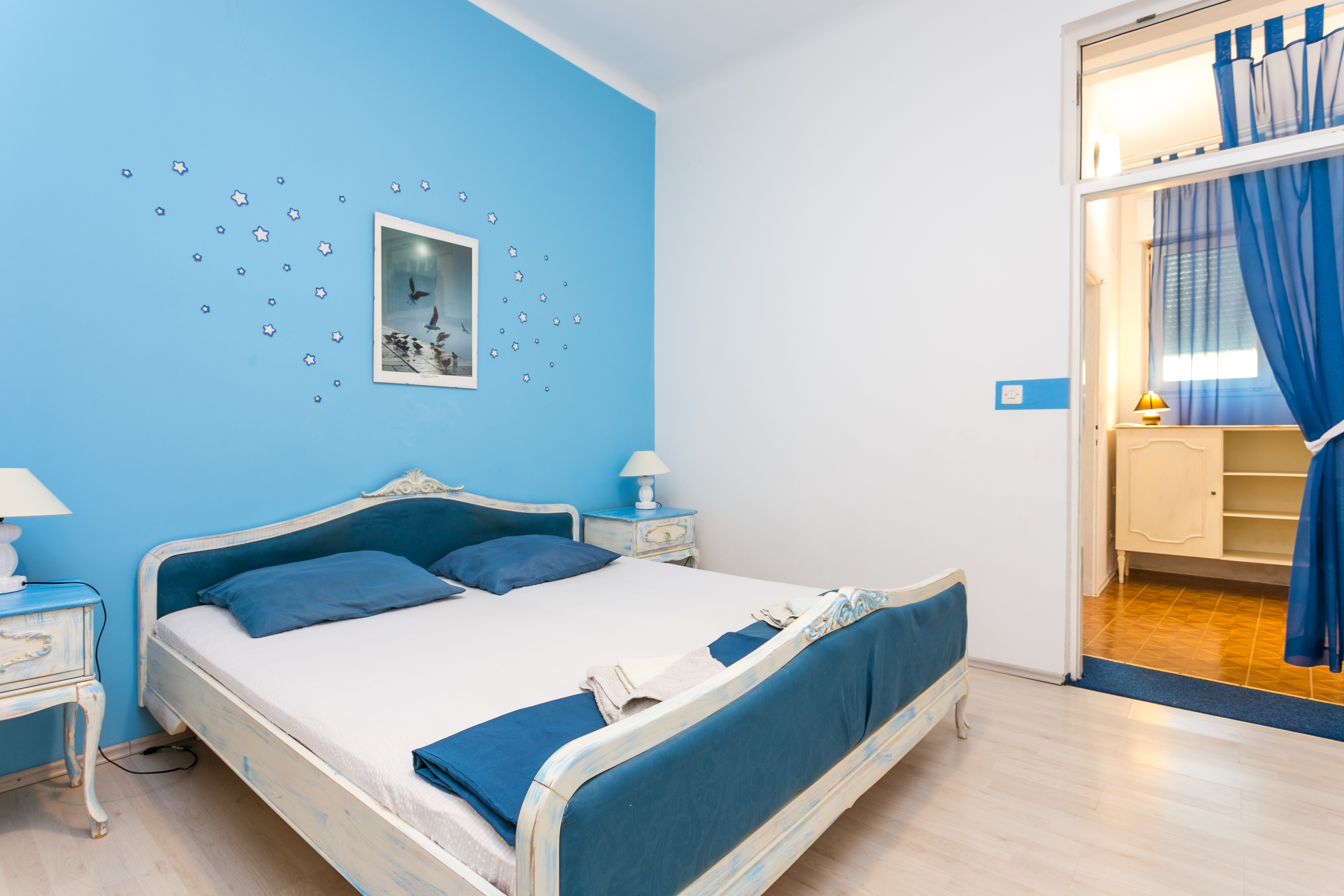 Two bedroom apartment with terrace and sea view Sumpetar, Omiš  A-d