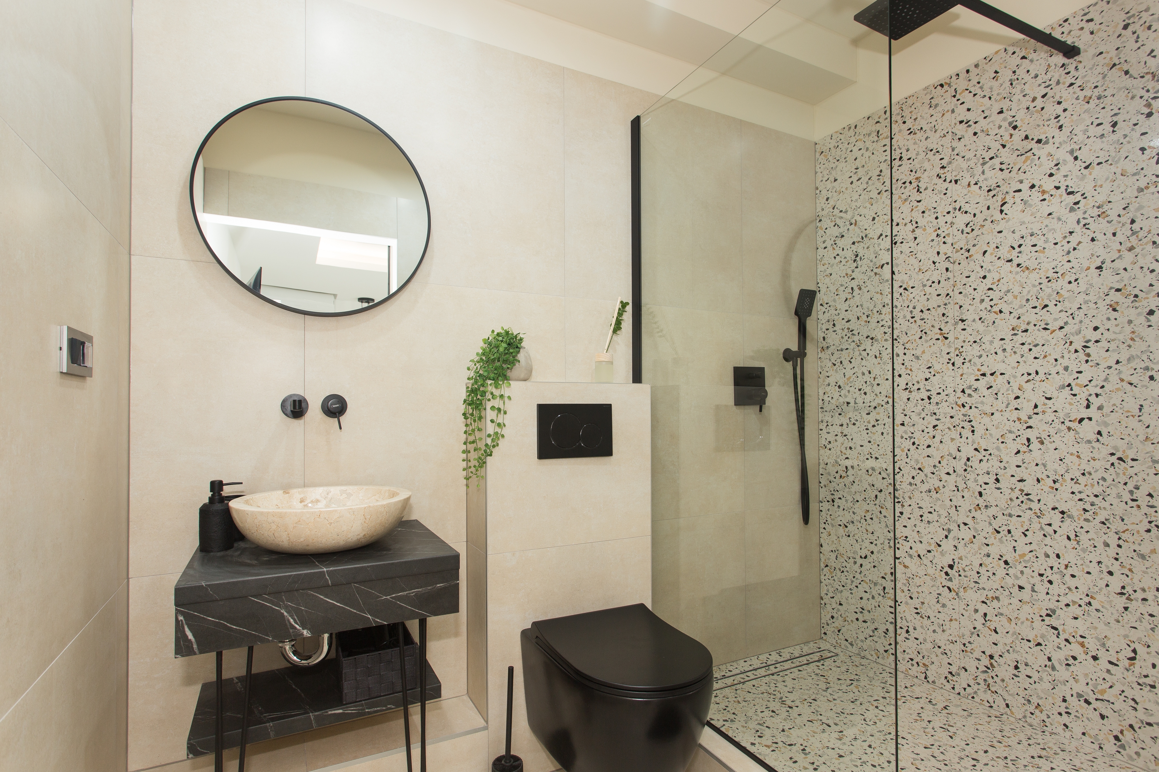 Three bedroom apartment with terrace Kaštel Štafilić, Kaštela  A-a