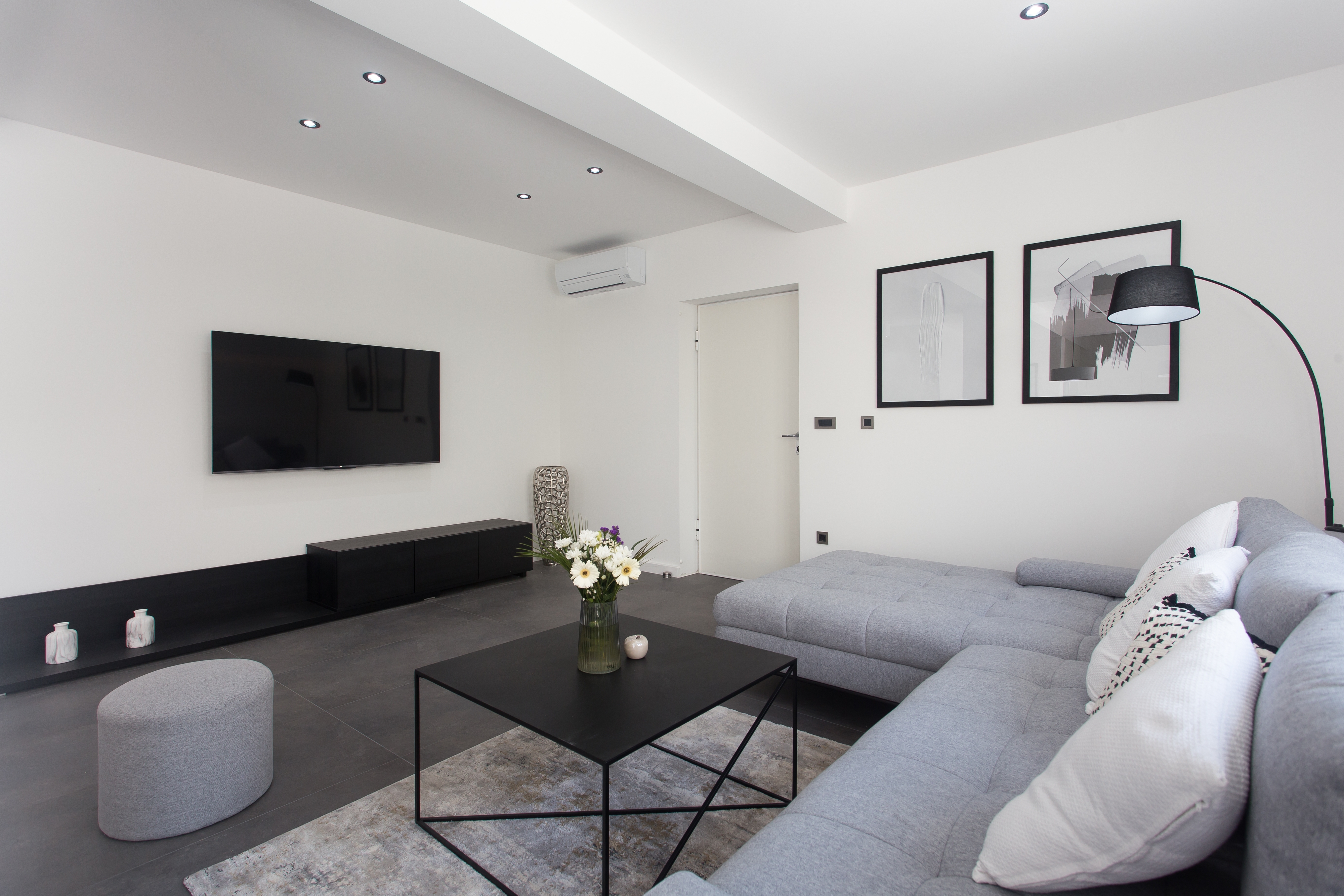 Three bedroom apartment with terrace Kaštel Štafilić, Kaštela  A-a