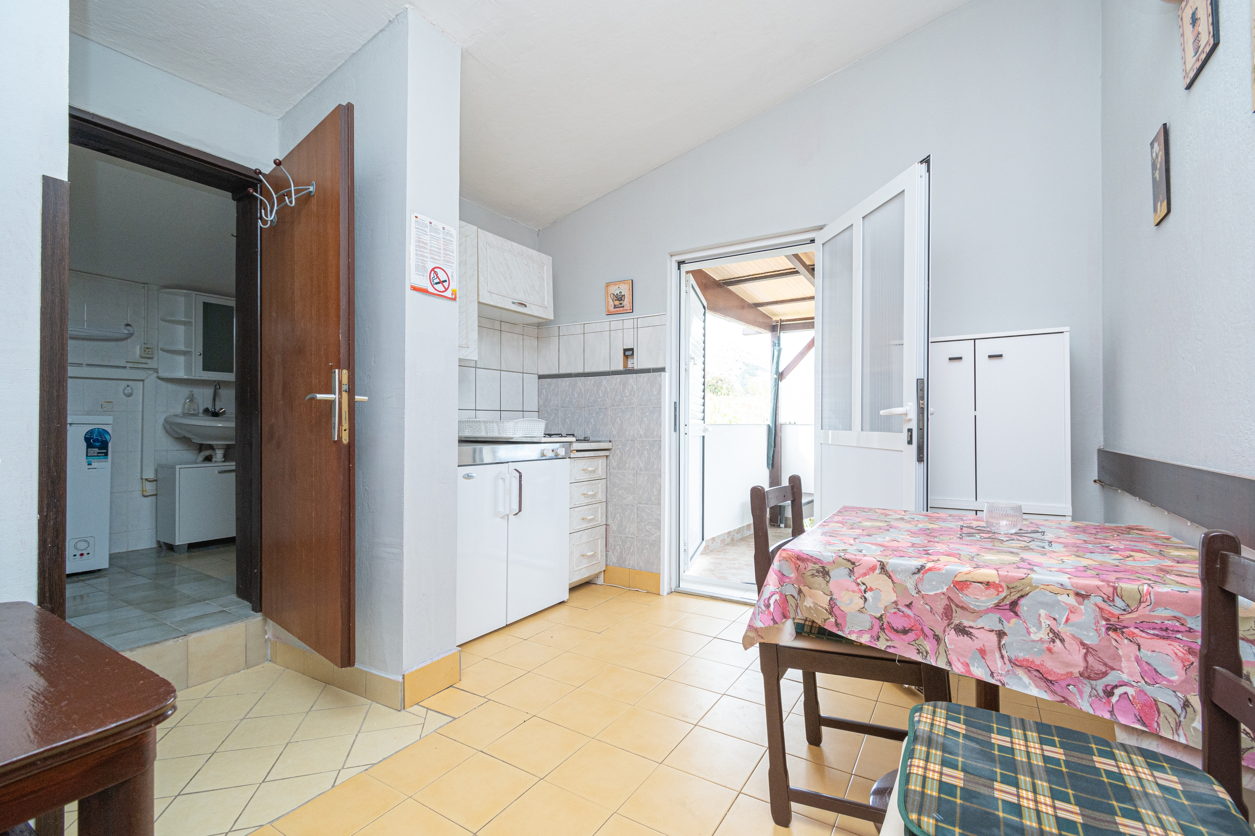 One bedroom apartment with terrace and sea view Sveti Marko, Pag (A-21654-a) One bedroom apartment with terrace and sea view Sveti Marko, Pag (A-21654-a)