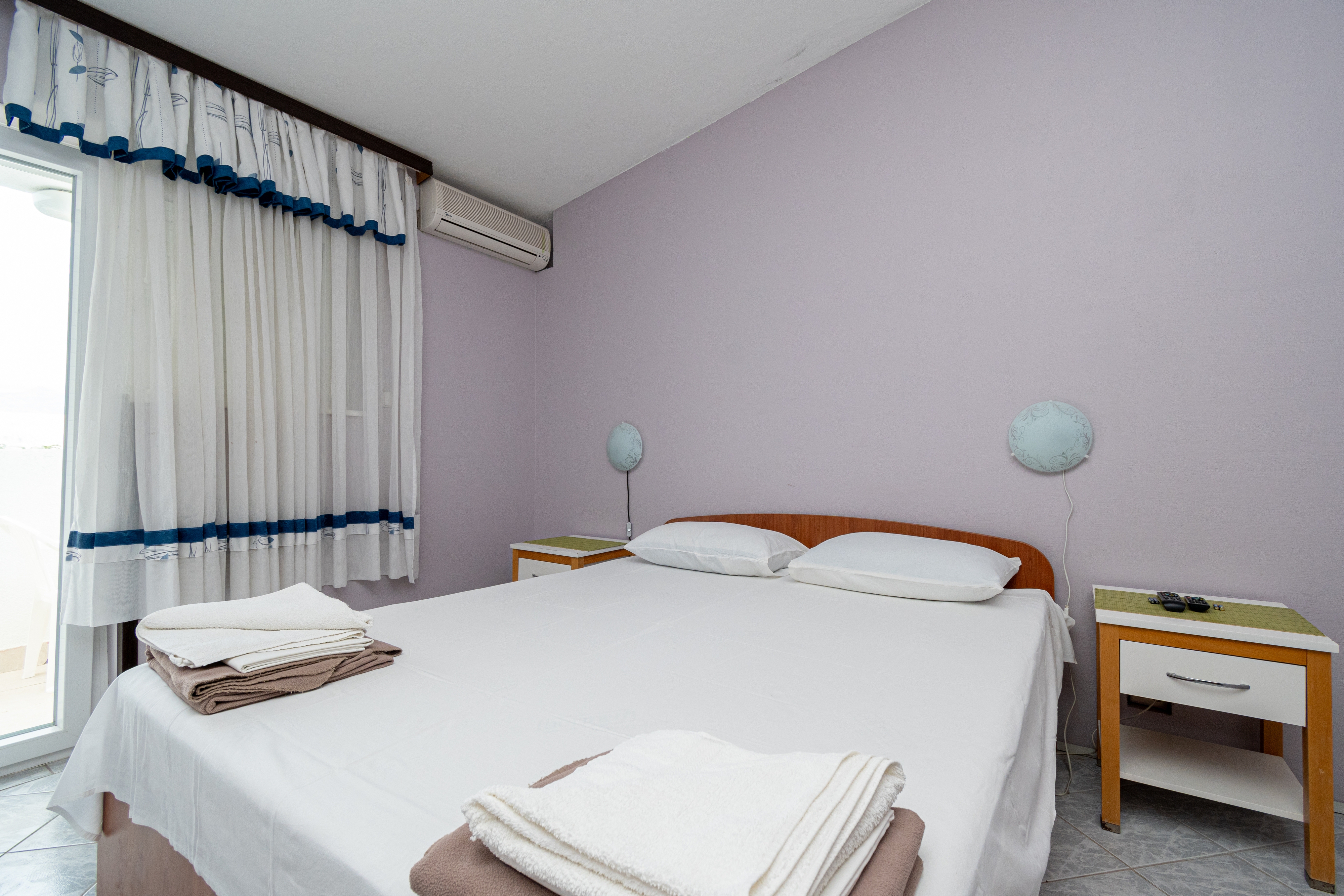 One bedroom apartment with terrace and sea view Sveti Marko, Pag (A-21654-b)