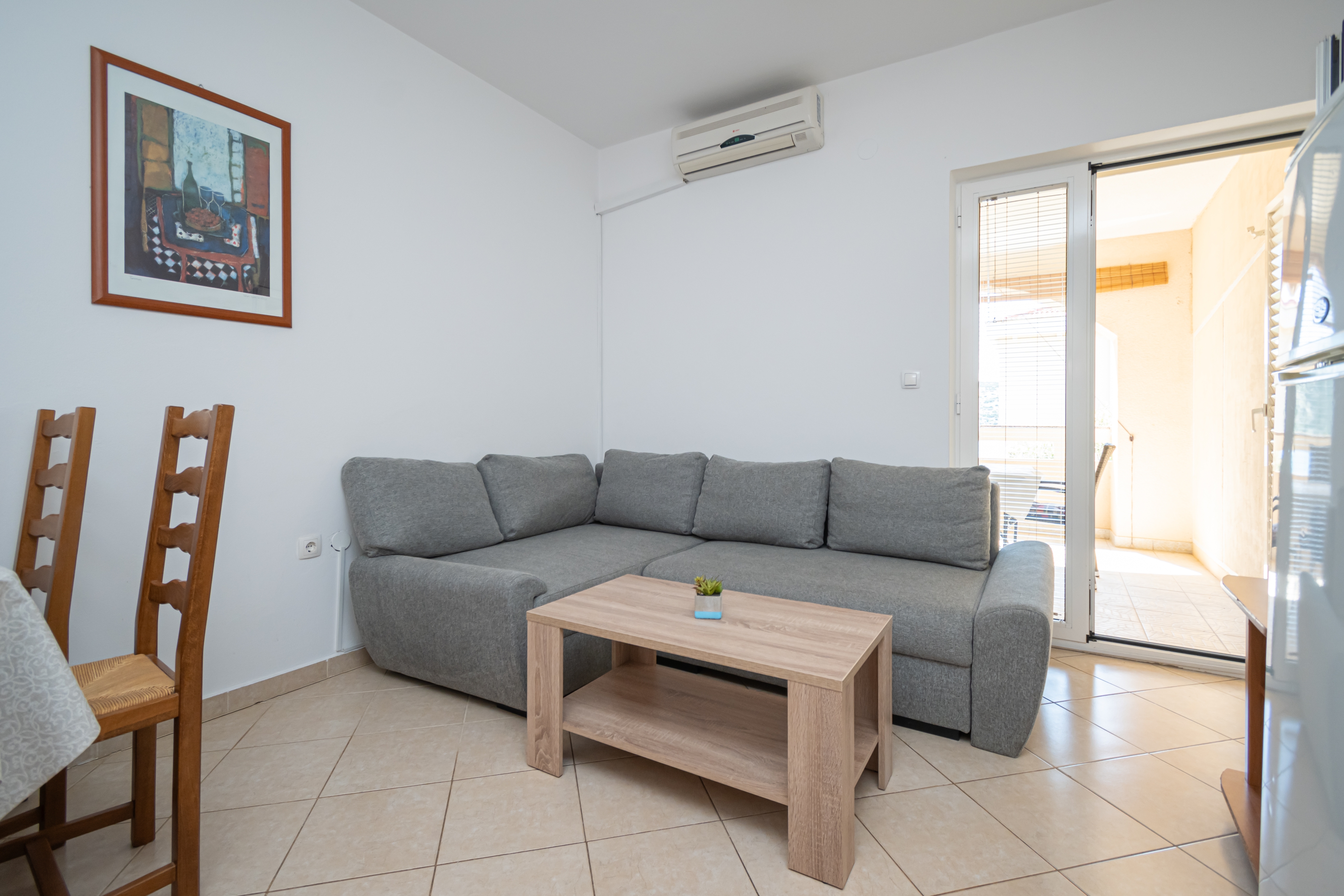 Two bedroom apartment near beach Stara Novalja, Pag (A-21662-a)