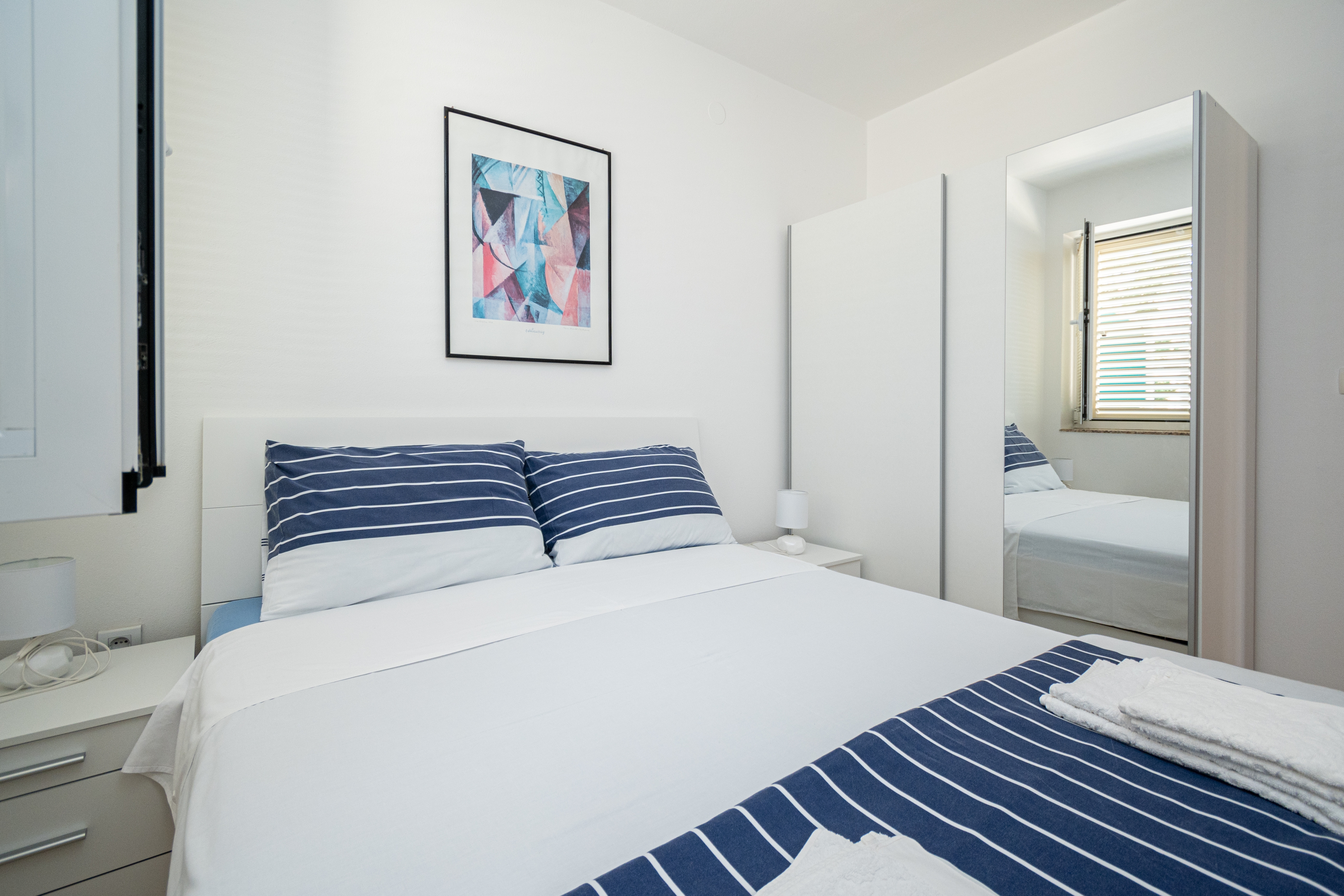 Three bedroom apartment near beach Stara Novalja, Pag  A-c