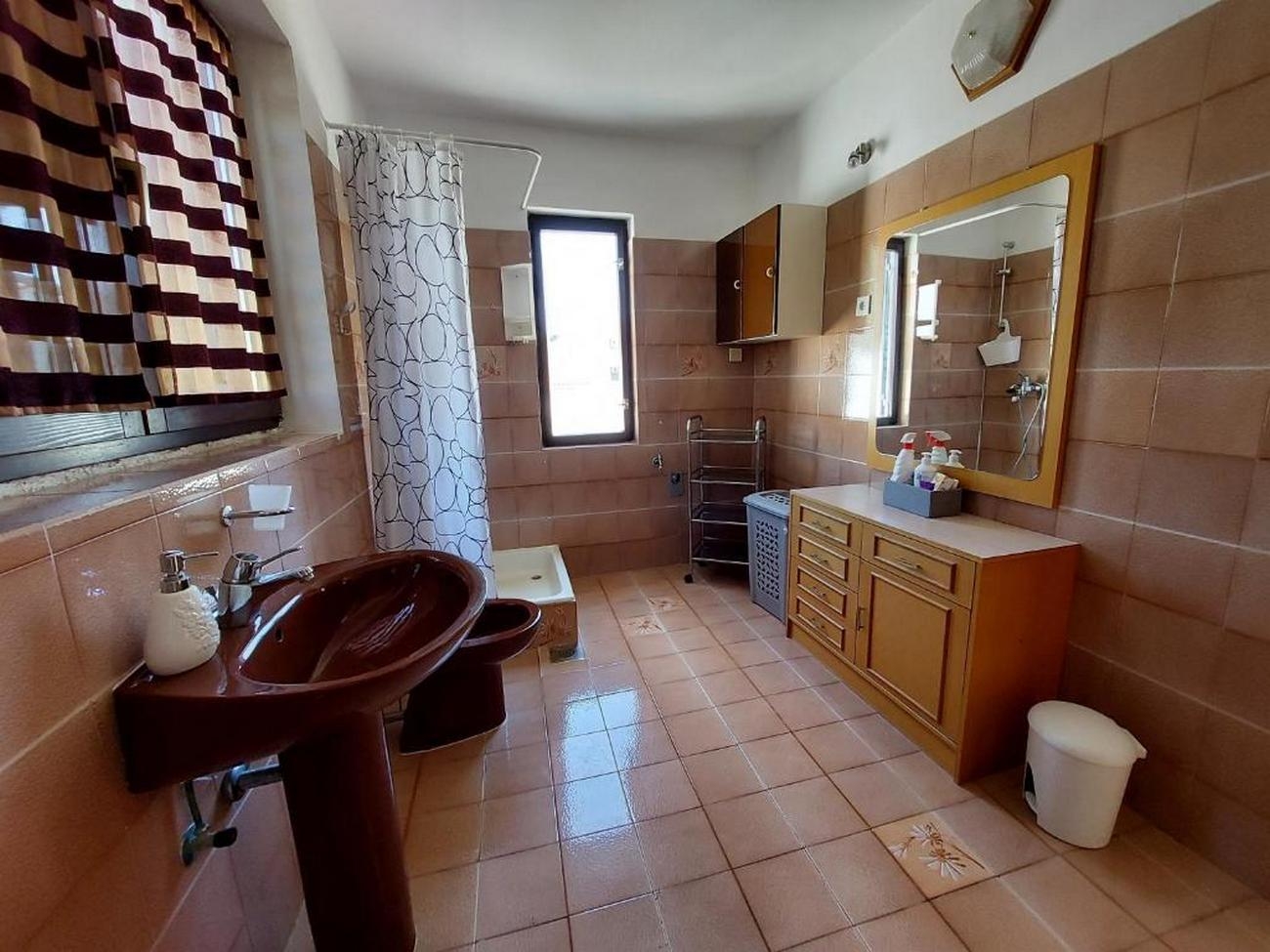One bedroom apartment with terrace and sea view Malinska, Krk  A-a